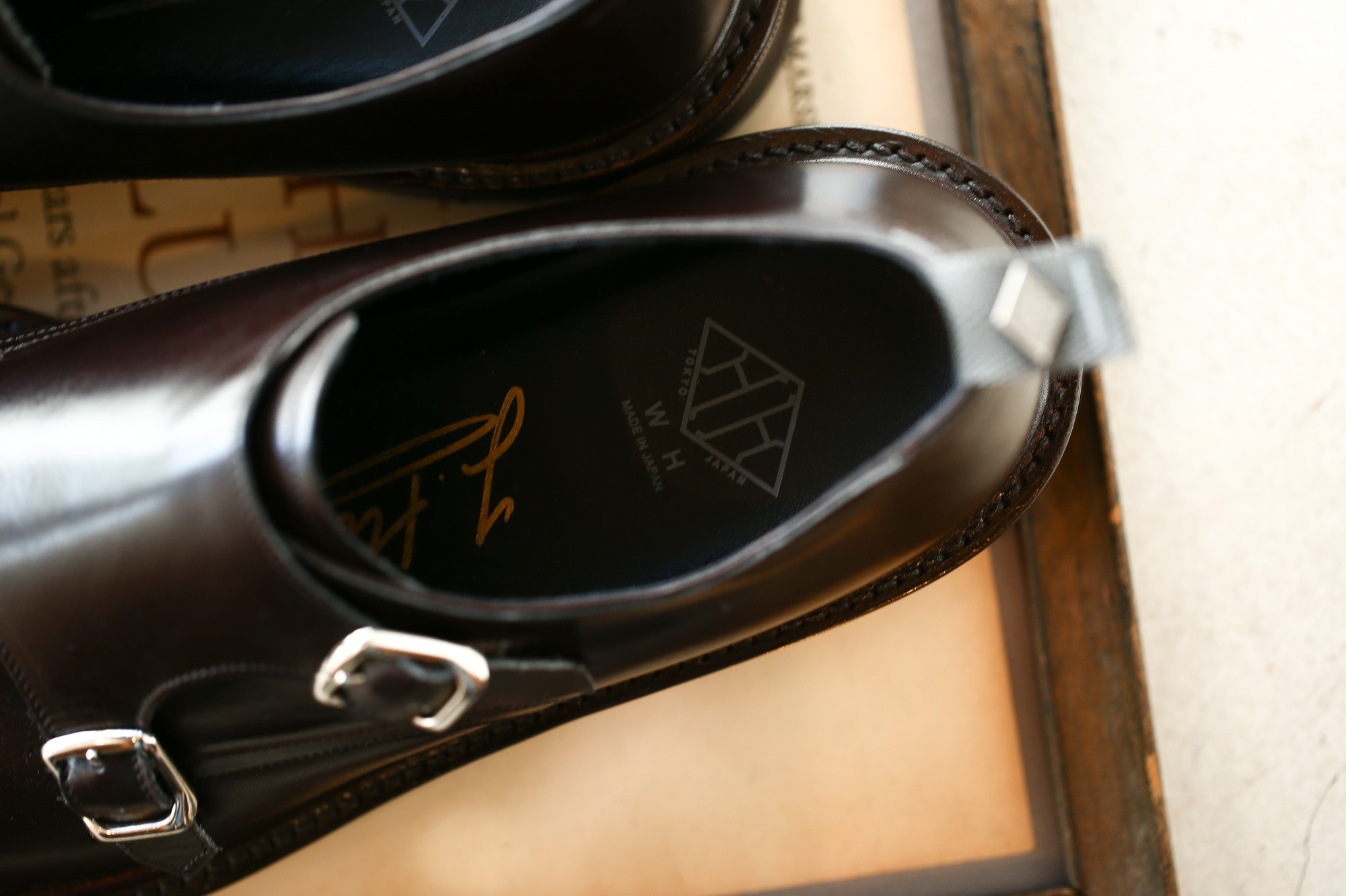 WH (ダブルエイチ) 【WH-0300(WHS-0300)】 Double Monk Strap Shoes (干場氏 スペシャル モデル) Cruise Last (クルーズラスト) ダブルモンクストラップシューズ DARK BROWN(ダークブラウン) MADE IN JAPAN (日本製) 2018 春夏新作 【干場氏、坪内氏の直筆サイン入り】【Alto e Diritto限定 スペシャルアイテム】 wh 干場さん 干場スペシャル FORZASTYLE フォルザスタイル 愛知 名古屋 Alto e Diritto アルト エ デリット