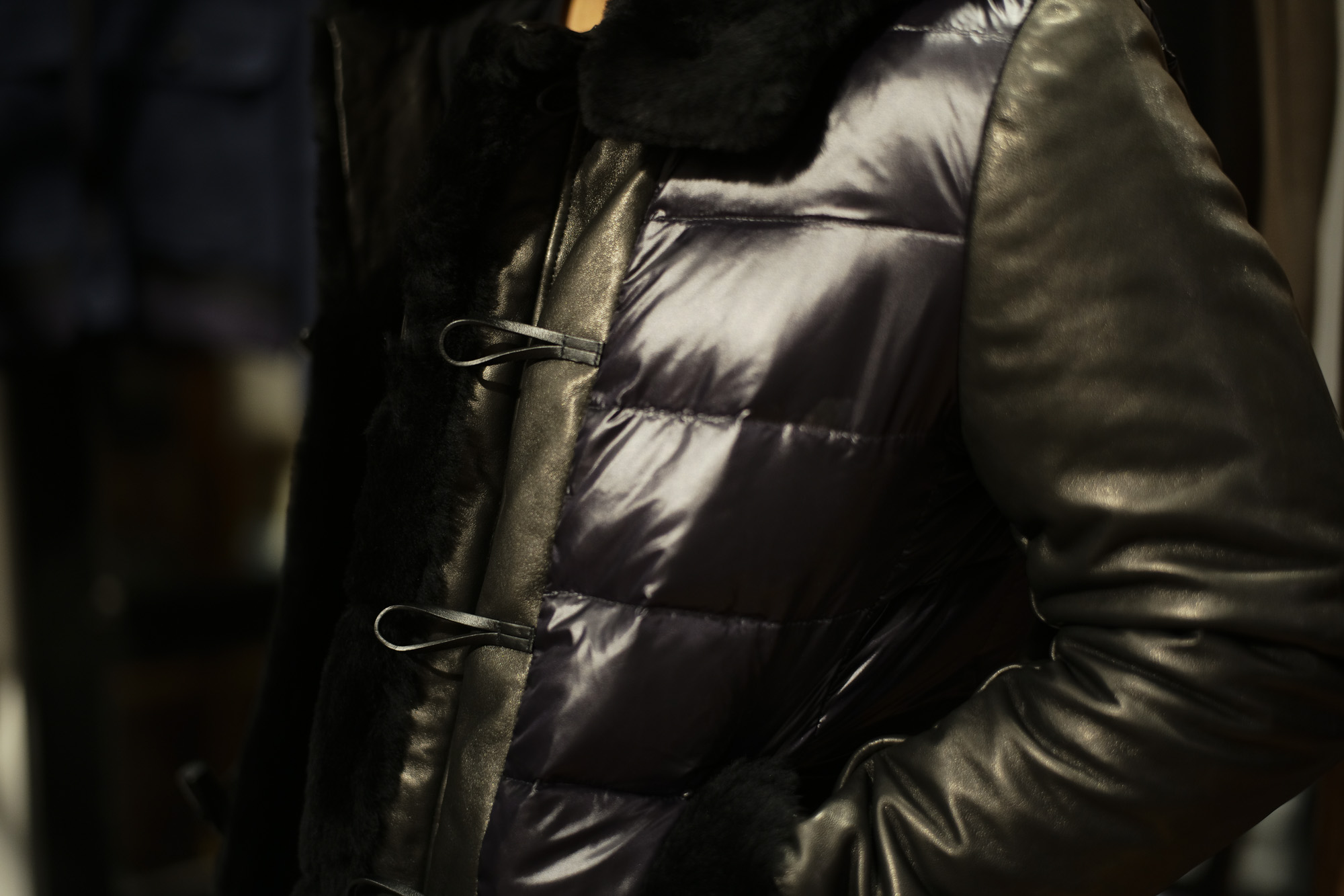 再入荷】 Emmeti Mouton Leather Down Coat ダウンジャケット