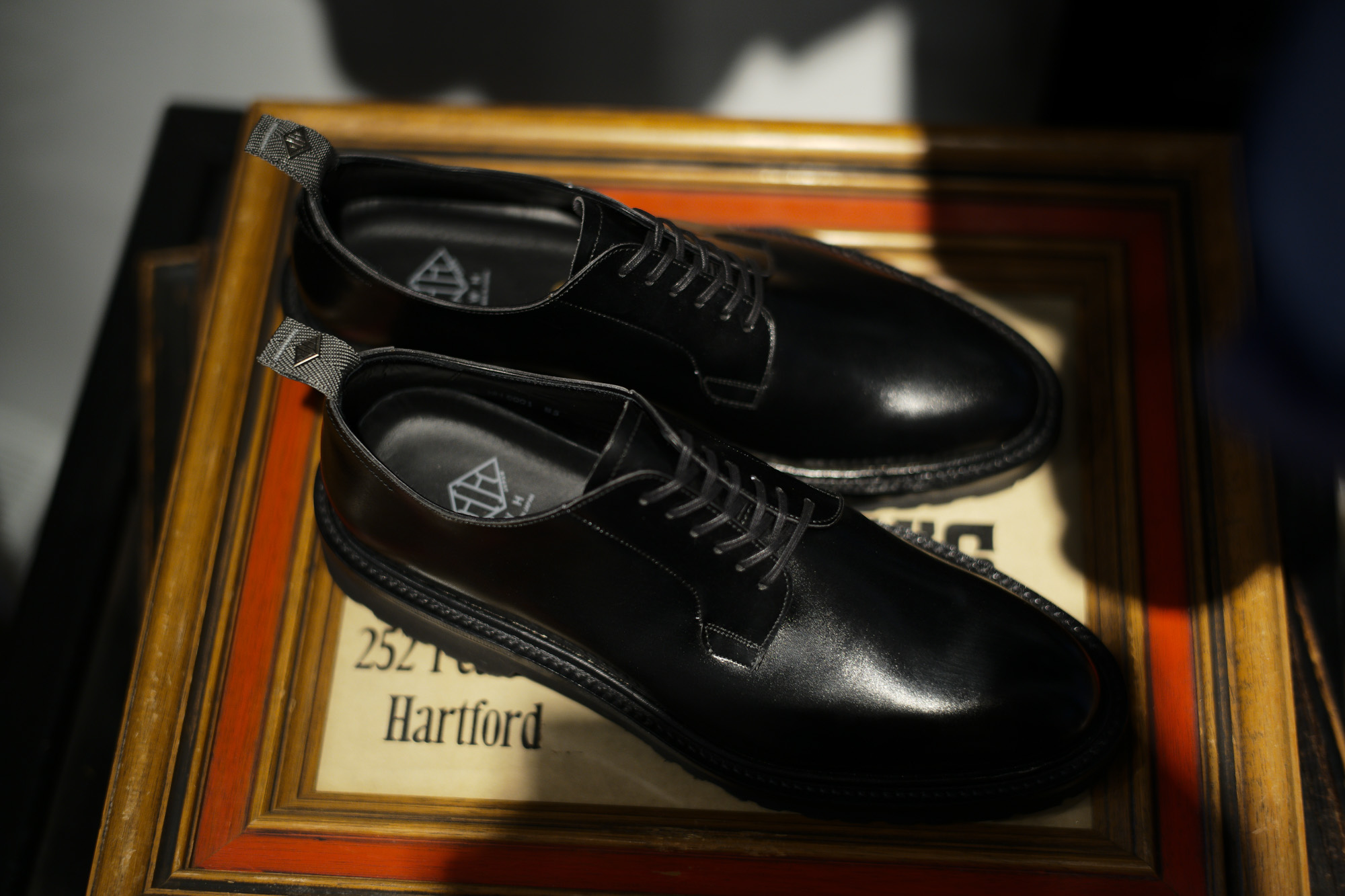 WH (ダブルエイチ) WH-0001(WHS-0001) Plane Toe Shoes (干場氏 スペシャル モデル) Cruise Last (クルーズラスト) ANNONAY Vocalou Calf Leather プレーントゥシューズ BLACK (ブラック) MADE IN JAPAN(日本製) 2018 春夏新作   【干場氏、坪内氏の直筆サイン入り】【Alto e Diritto限定 スペシャルアイテム】wh 干場さん 干場スペシャル FORZASTYLE フォルザスタイル 愛知 名古屋 Alto e Diritto アルト エ デリット