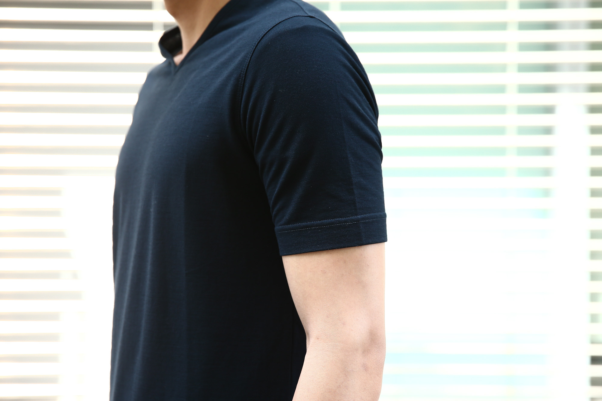  ZANONE (ザノーネ) V-neck T-shirt ice cotton(アイスコットン) 810237 Z0380 VネックTシャツ NAVY (ネイビー・Z0542) MADE IN ITALY(イタリア製) 2018 春夏新作 zanone ザノーネ 愛知 名古屋 Alto e Diritto アルト エ デリット アイスコットン Vネック 