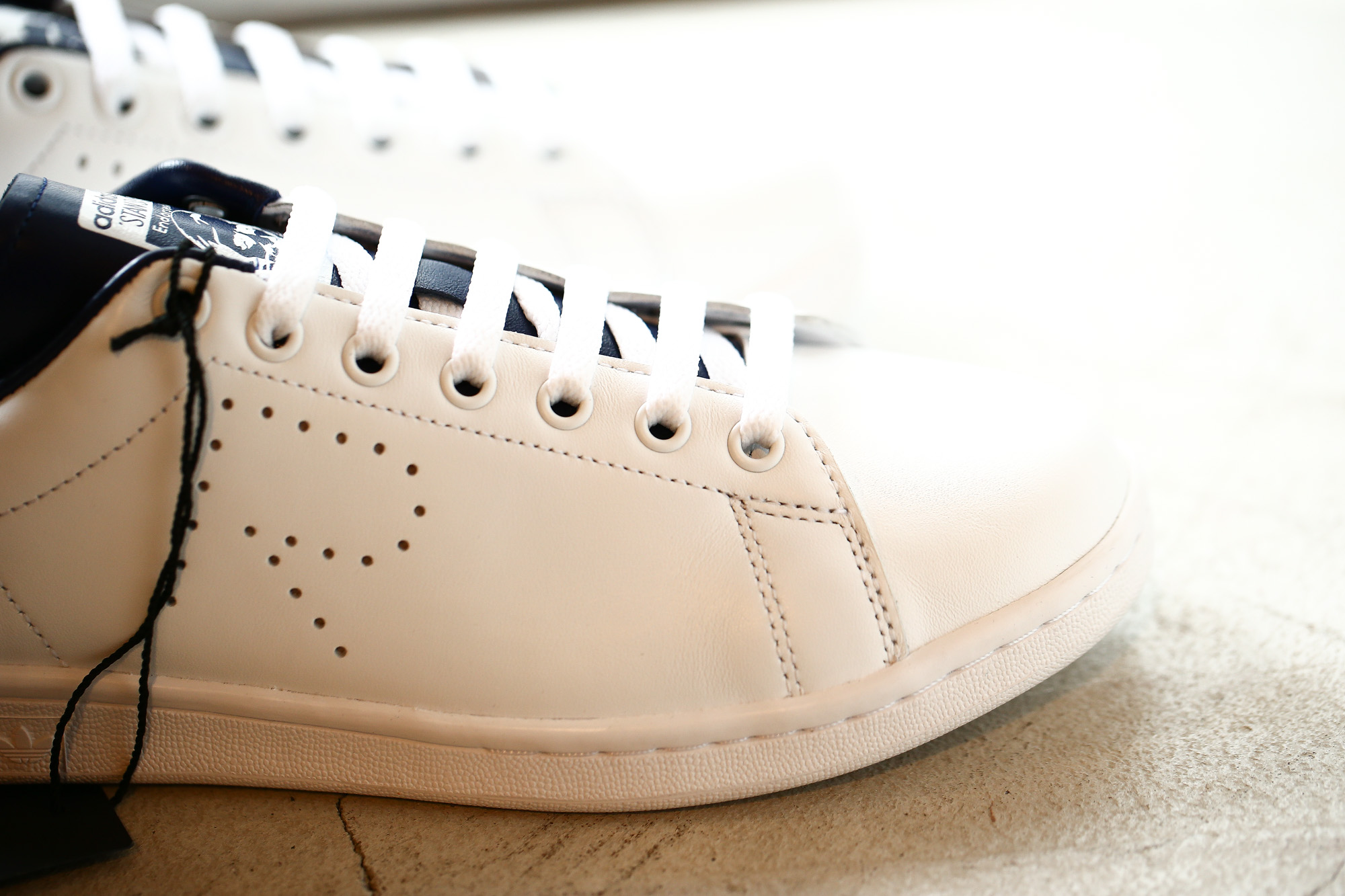 adidas by RAF SIMONS (アディダス バイ ラフシモンズ) RS STAN SMITH (RS スタンスミス) B22543 レザー スニーカー FTWWHT/NGTSKY/FTWWHT (ホワイト / ネイビー) 2018 春夏新作 adidas rafsimons ラフシモンズ 愛知 名古屋 Alto e Diritto アルト エ デリット alto e dritto アルトエデリット