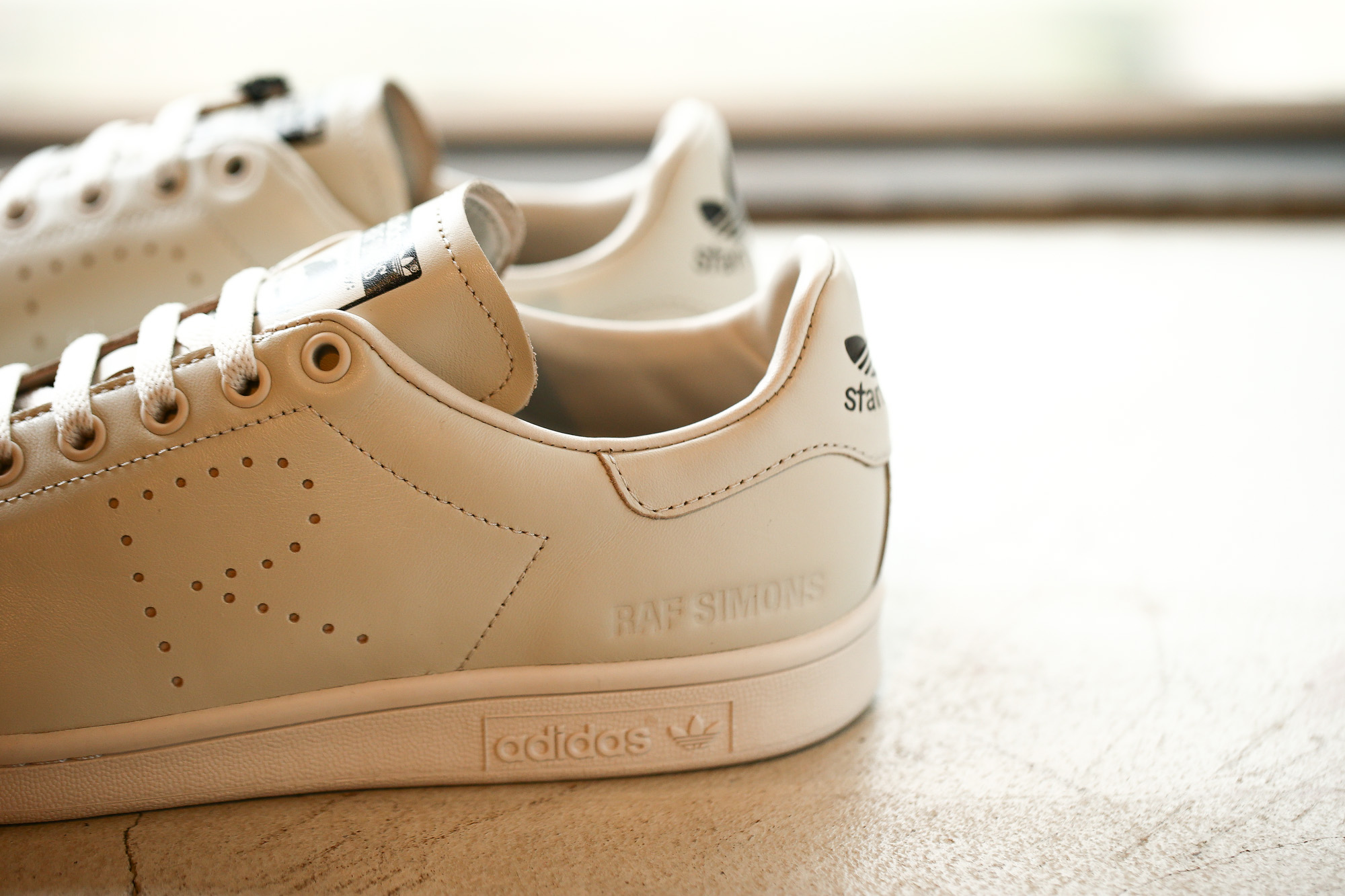 adidas by RAF SIMONS (アディダス バイ ラフシモンズ) RS STAN SMITH (RS スタンスミス) B42012 レザー スニーカー MISSTO/MISSTO/CBLACK (ミスト) 2018 春夏新作 adidas rafsimons ラフシモンズ 愛知 名古屋 Alto e Diritto アルト エ デリット alto e dritto アルトエデリット