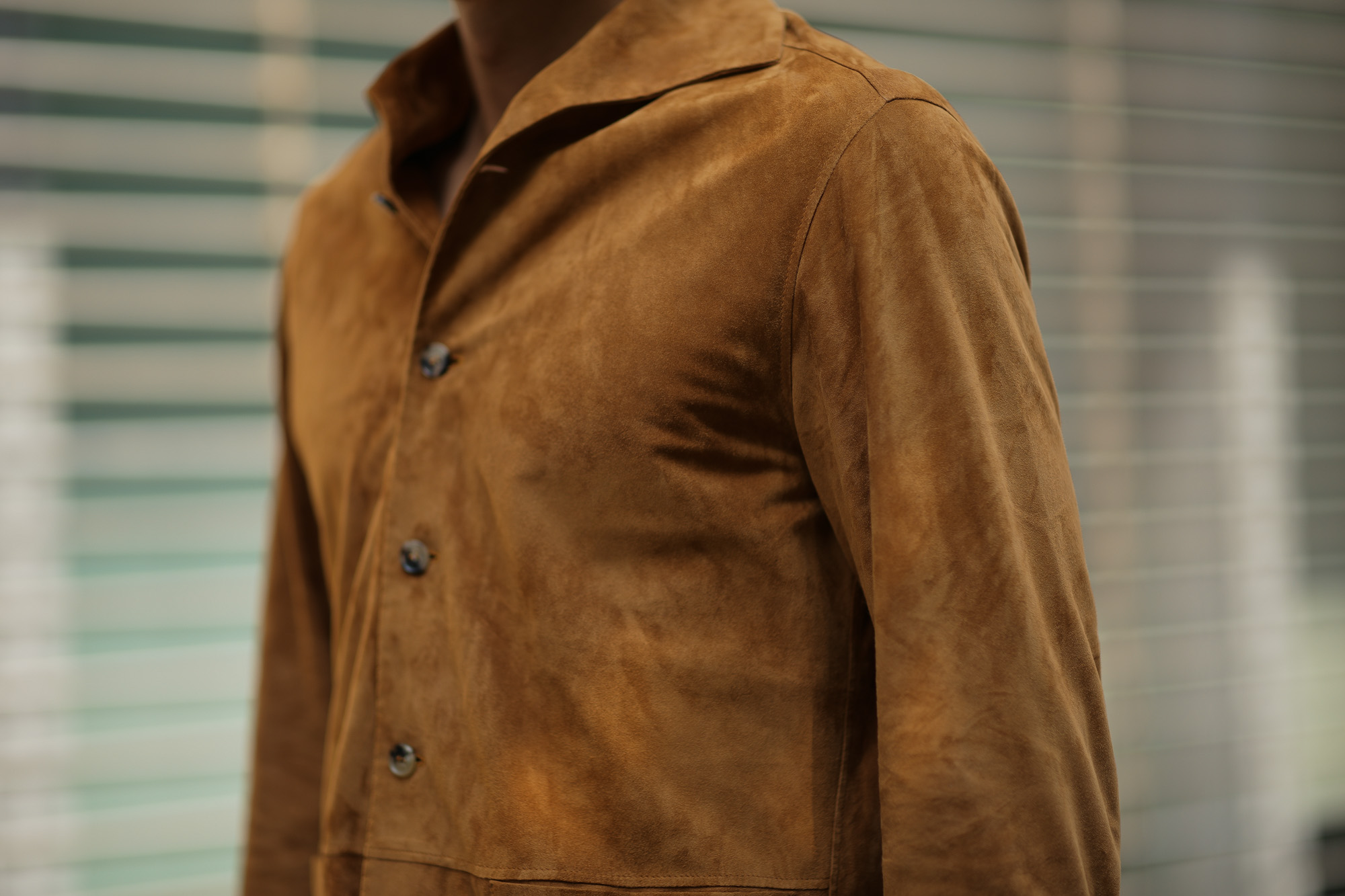 Alfredo Rifugio (アルフレード リフージオ) SS326 CAMOSCIO Summer Suede Leather Shirts サマースウェード レザーシャツ CAMEL (キャメル) made in italy (イタリア製) 2019 春夏 alfredorifujio アルフレードリフージオ 愛知 名古屋 Alto e Diritto アルト エ デリット alto e diritto アルトエデリット レザージャケット 素肌にレザー 42,44,46,48,50,52