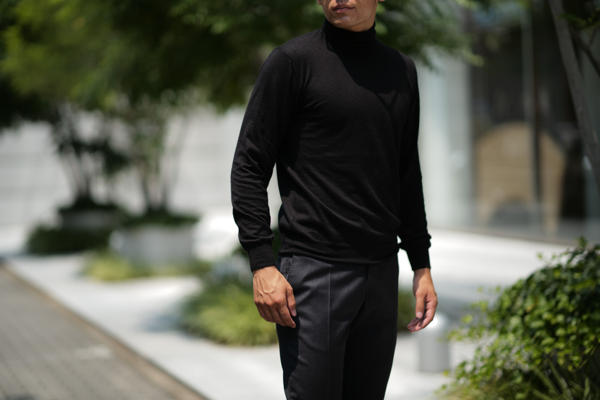 Cruciani (クルチアーニ) Silk Cashmere Turtle Neck Sweater (シルクカシミヤ タートルネック セーター) ハイゲージ シルクカシミヤニット セーター BLACK (ブラック・NERO) made in italy (イタリア製) 2018 秋冬新作 cruciani silkcashmere タートルネック カシミアタートル　カシミヤタートル 愛知 名古屋 Alto e Diritto アルト エ デリット alto e diritto アルトエデリット altoediritto