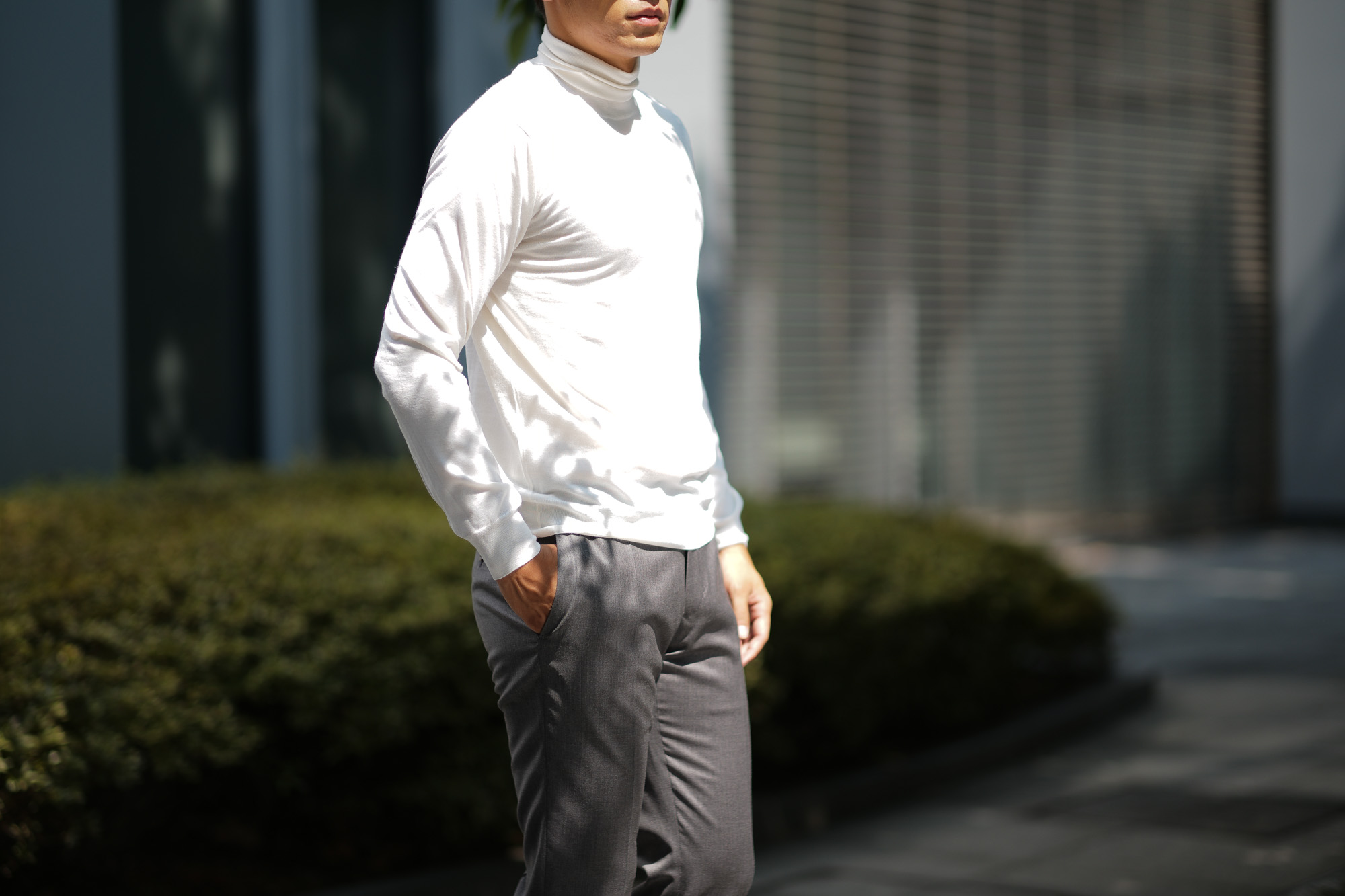 Cruciani (クルチアーニ) Silk Cashmere Turtle Neck Sweater (シルクカシミヤ タートルネック セーター) ハイゲージ シルクカシミヤニット セーター OFF WHITE (オフホワイト・120A) made in italy (イタリア製) 2018 秋冬新作 cruciani silkcashmere タートルネック カシミアタートル　カシミヤタートル 愛知 名古屋 Alto e Diritto アルト エ デリット alto e diritto アルトエデリット altoediritto