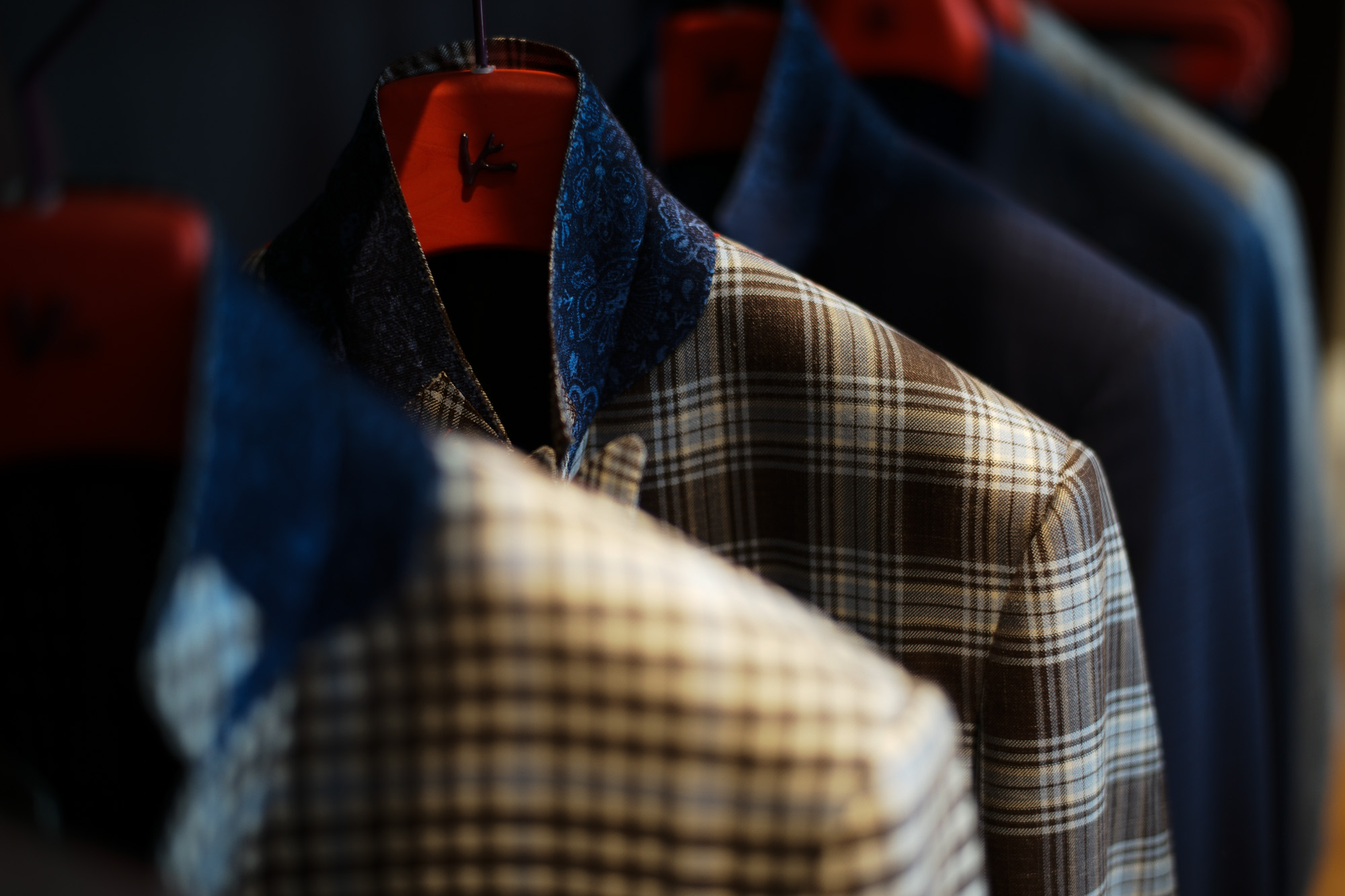 ISAIA イザイア 2019 メイン 春夏 展示会へ。 愛知 名古屋 Alto e Diritto アルト エ デリット alto e diritto アルトエデリット イザイア CORTINA コルティナ SAILOR セイラー LEUCA レウカ  GREGORY グレゴリー CUBA キューバ ウール シルク リネン　ウールカシミア ツイード ジャケット