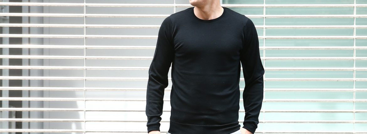 JOHN SMEDLEY (ジョンスメドレー) SICILY (シシリー) 30G Merino Wool (30ゲージメリノウール) クルーネックセーター BLACK (ブラック) Made in England (イギリス製)　2018 秋冬 johnsmedley ジョンスメドレー 愛知 名古屋 ZODIAC ゾディアック alto e diritto アルトエデリット