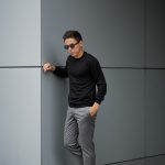 Cruciani (クルチアーニ) Silk Cashmere Crew Neck Sweater (シルクカシミヤ クルーネック セーター) ハイゲージ シルクカシミヤニット セーター BLACK (ブラック・NERO) made in italy (イタリア製) 2018 秋冬新作のイメージ