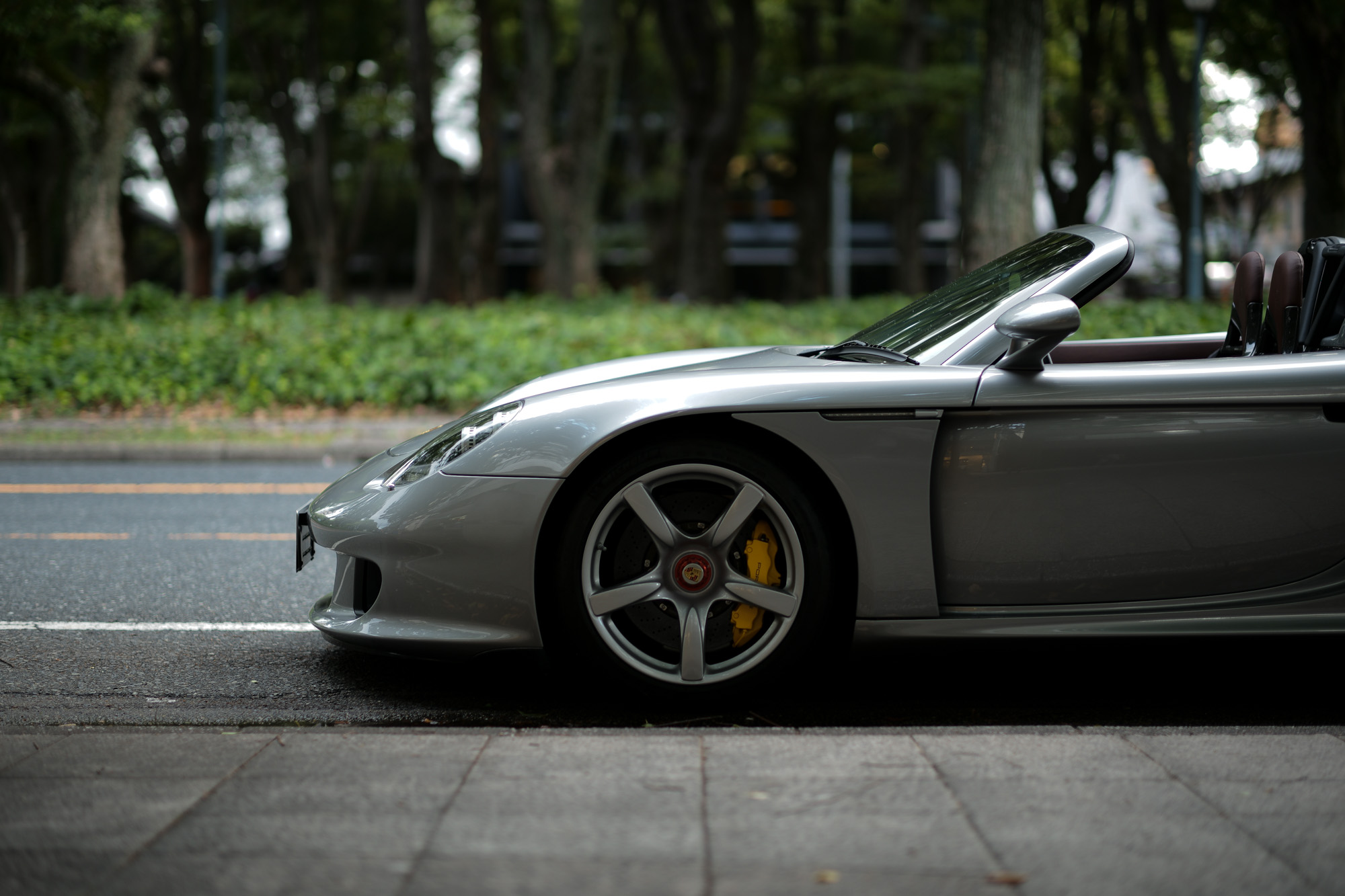 PORSCHE Carrera GT // LEICA NOCTILUX-M F1.25/75mm ASPH. ライカ leica ライカM10 ノクチルックス ノクチ 愛知 名古屋 Alto e Diritto アルト エ デリット alto e diritto アルトエデリット ポルシェ カレラ カレラGT CARRERAGT プレミアムカー