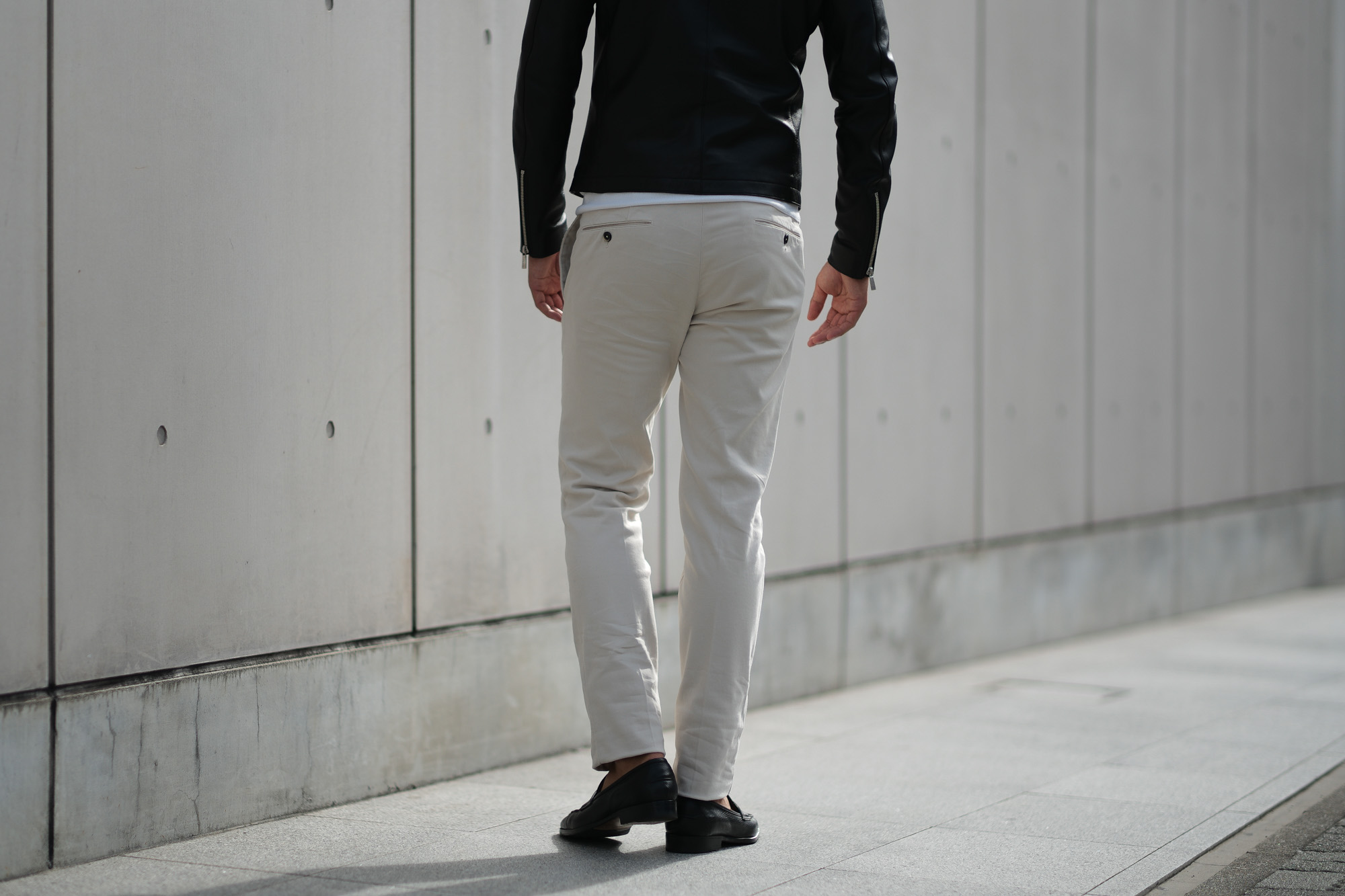 PT01 (ピーティーゼロウーノ) BUSINESS (ビジネス) SUPER SLIM FIT (スーパースリムフィット) Soft Touch Stretch Cotton Garment Dye ストレッチ コットン スラックス パンツ OFF WHITE (オフホワイト・0020) 2018 秋冬新作　スラックス 茶チノ 愛知 名古屋 Alto e Diritto アルト エ デリット alto e diritto アルトエデリット