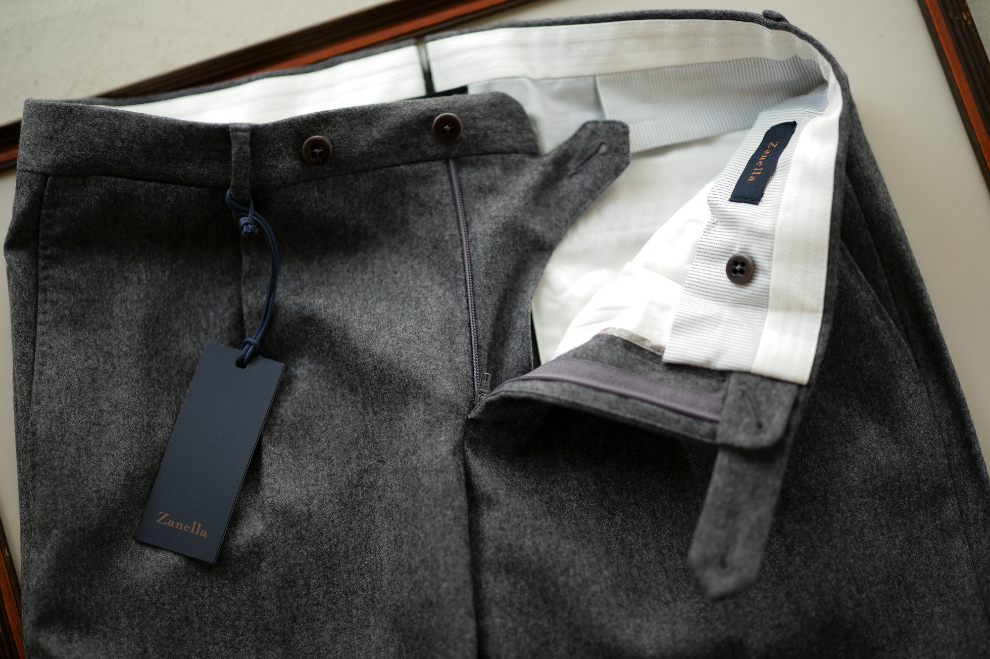 Zanella (ザネッラ) GREG (グレッグ) SLIM FIT (スリムフィット) STRETCH SAXONY WOOL ストレッチ サキソニーウール ワンプリーツ スラックス GRAY (グレー・00030) Made in italy (イタリア製) 2018 秋冬新作 zanella 愛知 名古屋 Alto e Diritto アルト エ デリット alto e diritto アルトエデリット 42,44,46,48,50,52