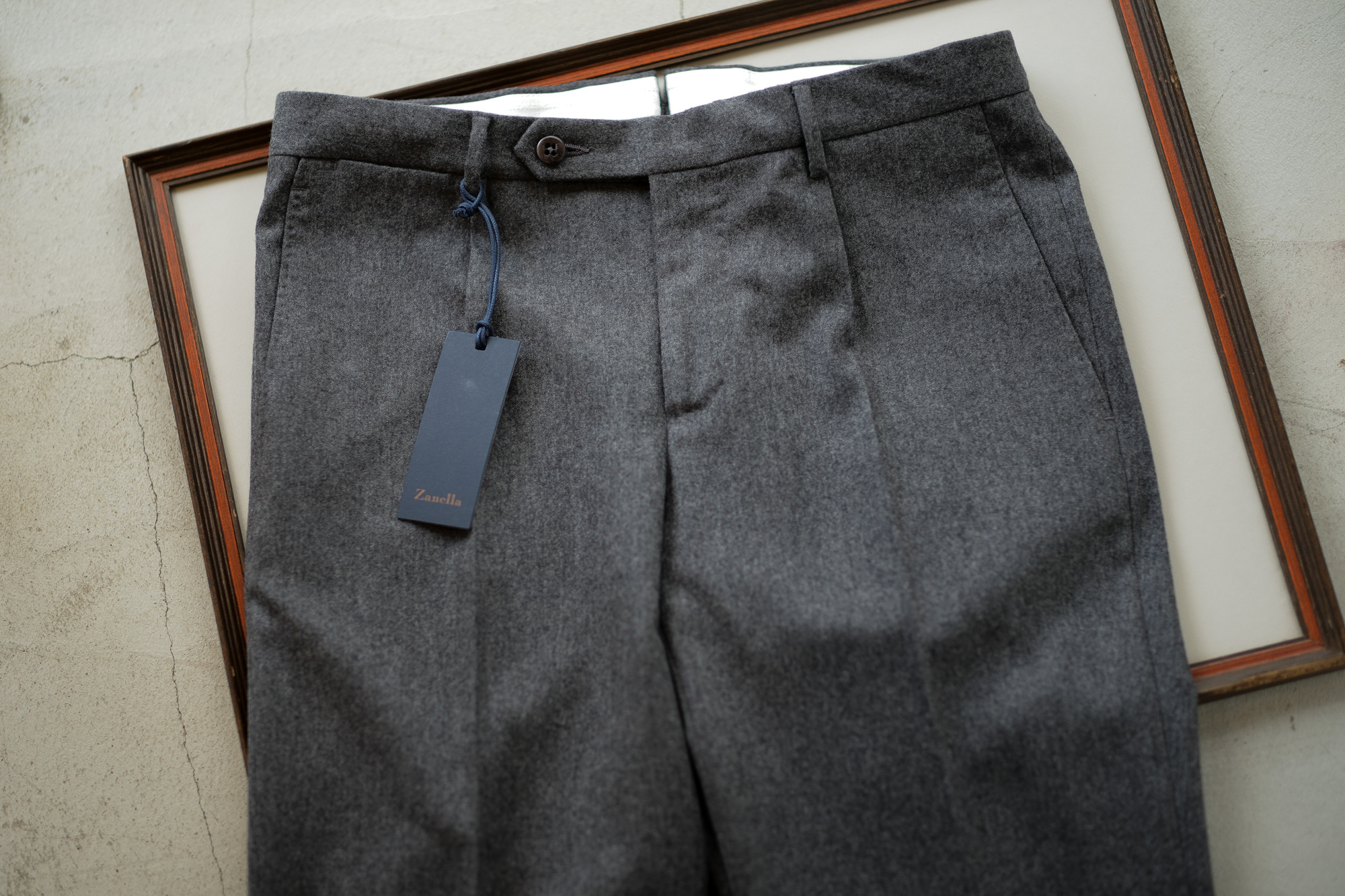 Zanella (ザネッラ) GREG (グレッグ) SLIM FIT (スリムフィット) STRETCH SAXONY WOOL ストレッチ サキソニーウール ワンプリーツ スラックス GRAY (グレー・00030) Made in italy (イタリア製) 2018 秋冬新作 zanella 愛知 名古屋 Alto e Diritto アルト エ デリット alto e diritto アルトエデリット 42,44,46,48,50,52