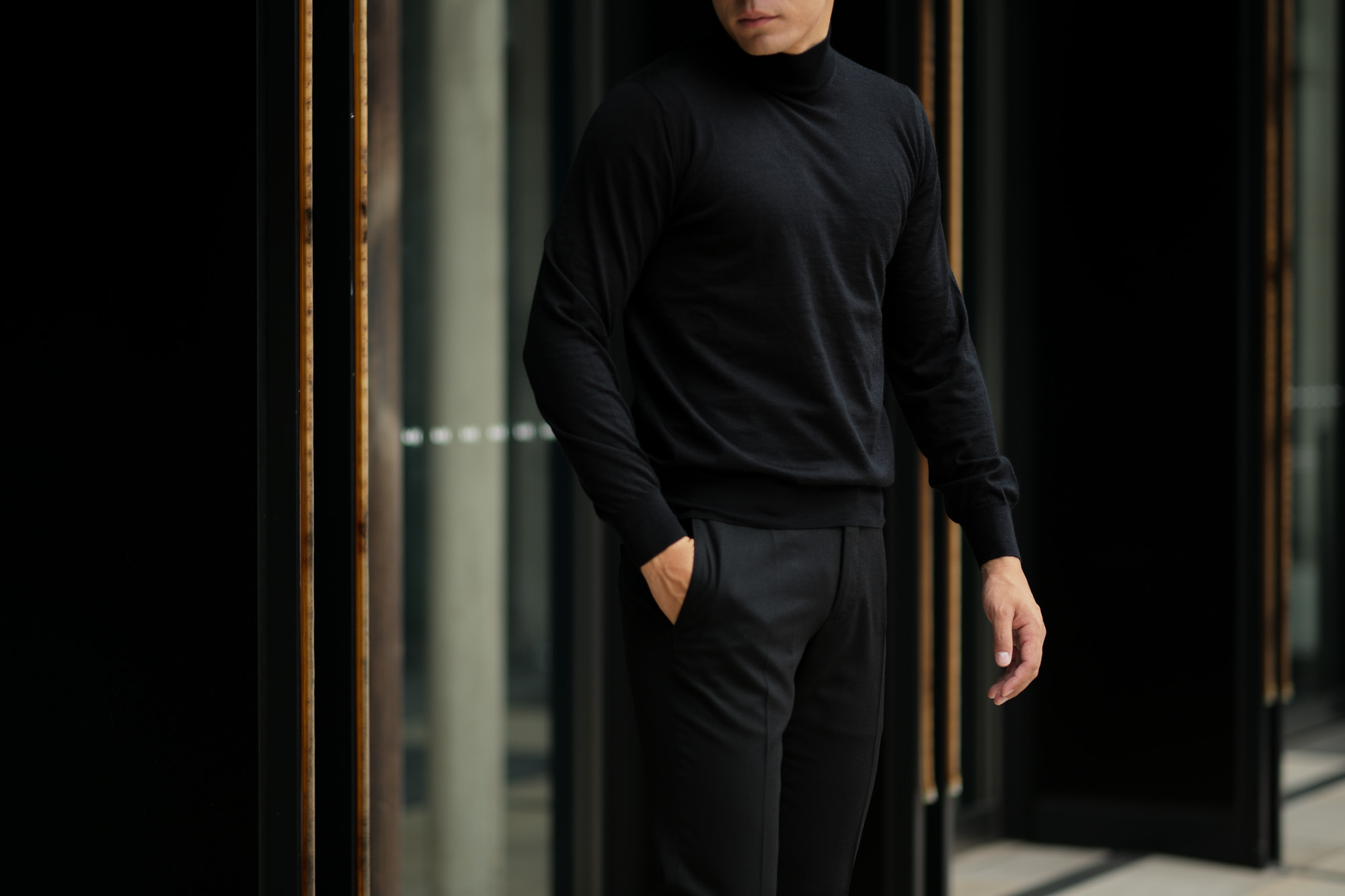 Cruciani (クルチアーニ) Cashmere Mock Neck Sweater (カシミヤ モックネック セーター) Cashmere 100% ハイゲージ カシミヤニット モックネック セーター BLACK (ブラック・NERO) made in italy (イタリア製) 2018 秋冬新作 愛知 名古屋 alto e diritto アルトエデリット カシミヤ