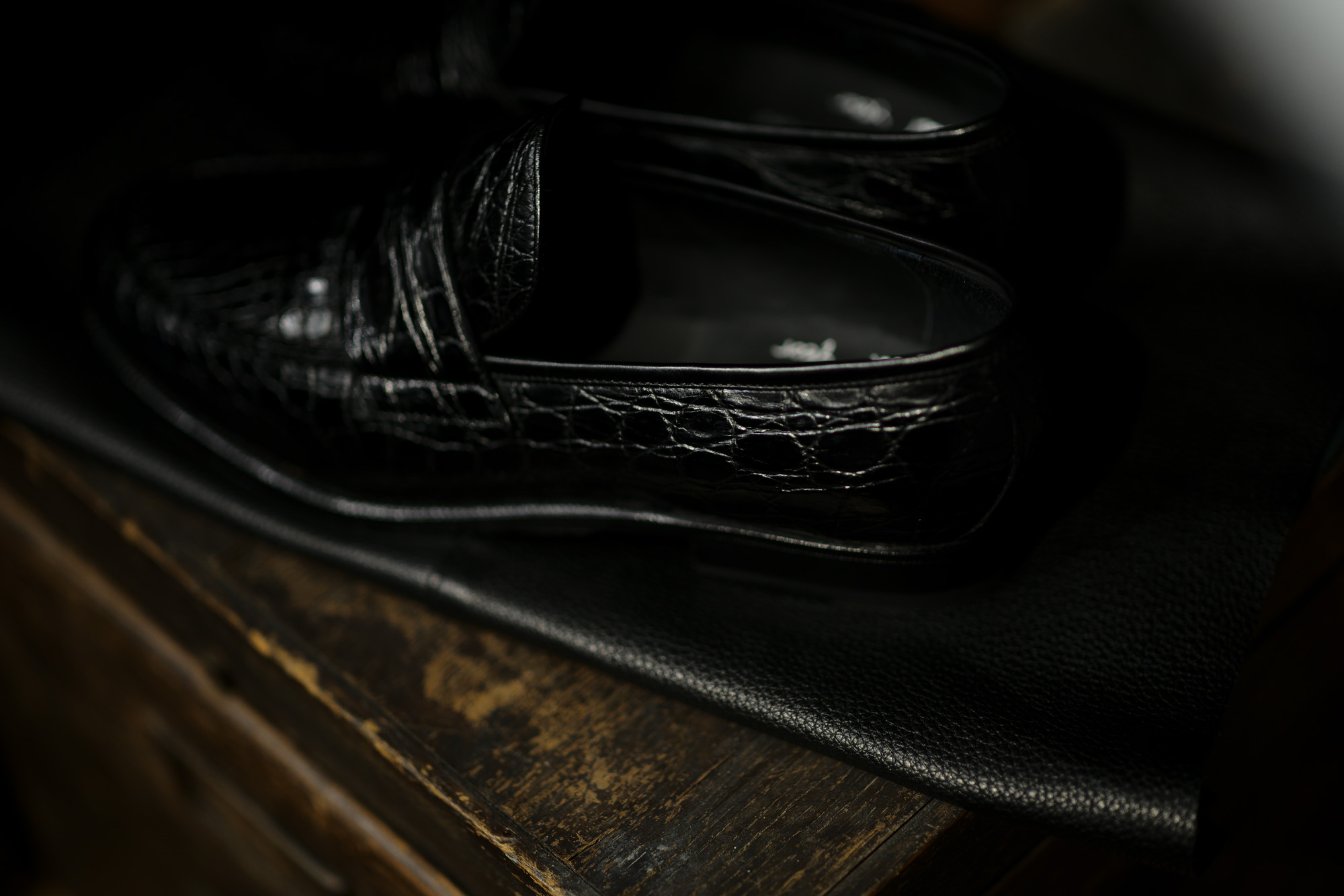 ENZO BONAFE (エンツォボナフェ) ART.3713 Coin Loafer コインローファー Crocodile クロコダイル エキゾチックレザーシューズ COCCO NERO (ブラック) made in italy (イタリア製) 2018秋冬新作 enzobonafe クロコ クロコローファー 愛知 名古屋 Alto e Diritto アルト エ デリット alto e diritto アルトエデリット