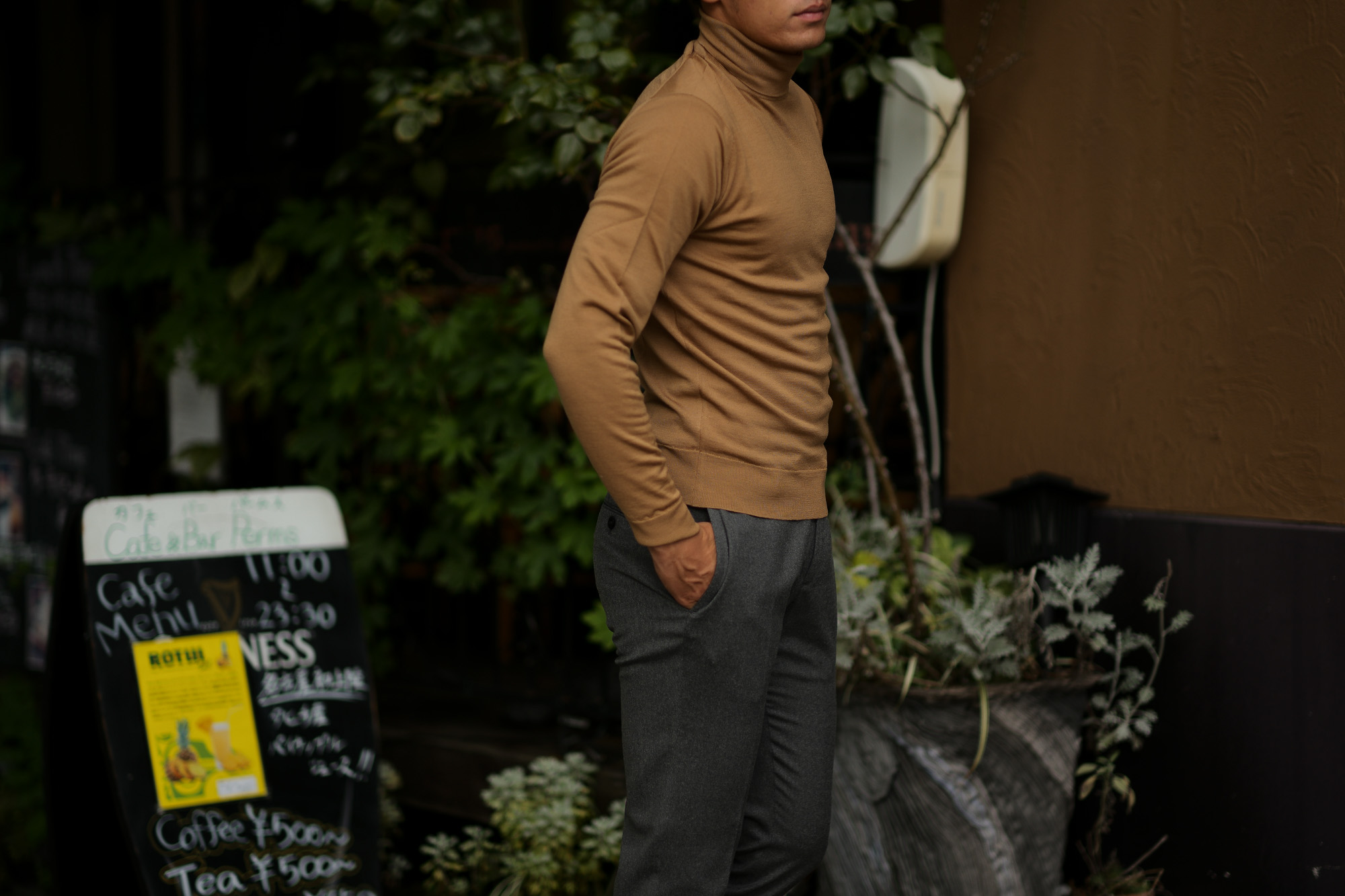 JOHN SMEDLEY (ジョンスメドレー) ORTA (オルタ) 30G Merino Wool (30ゲージメリノウール) タートルネックセーター CAMEL(キャメル) Made in England (イギリス製) 2018 秋冬新作 johnsmedley ジョンスメドレー 愛知 名古屋 Alto e Diritto アルト エ デリット alto e diritto altoediritto アルトエデリット タートル