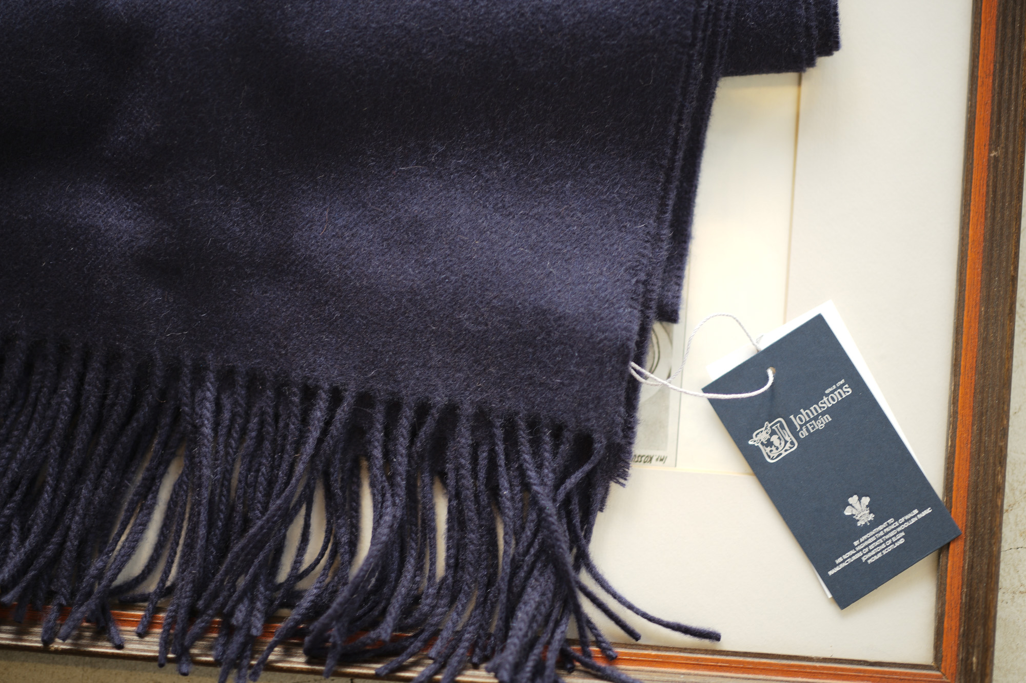 Johnstons (ジョンストンズ) WA56 STOLE Cashmere 100% カシミア 大判 ストール Navy (ネイビー