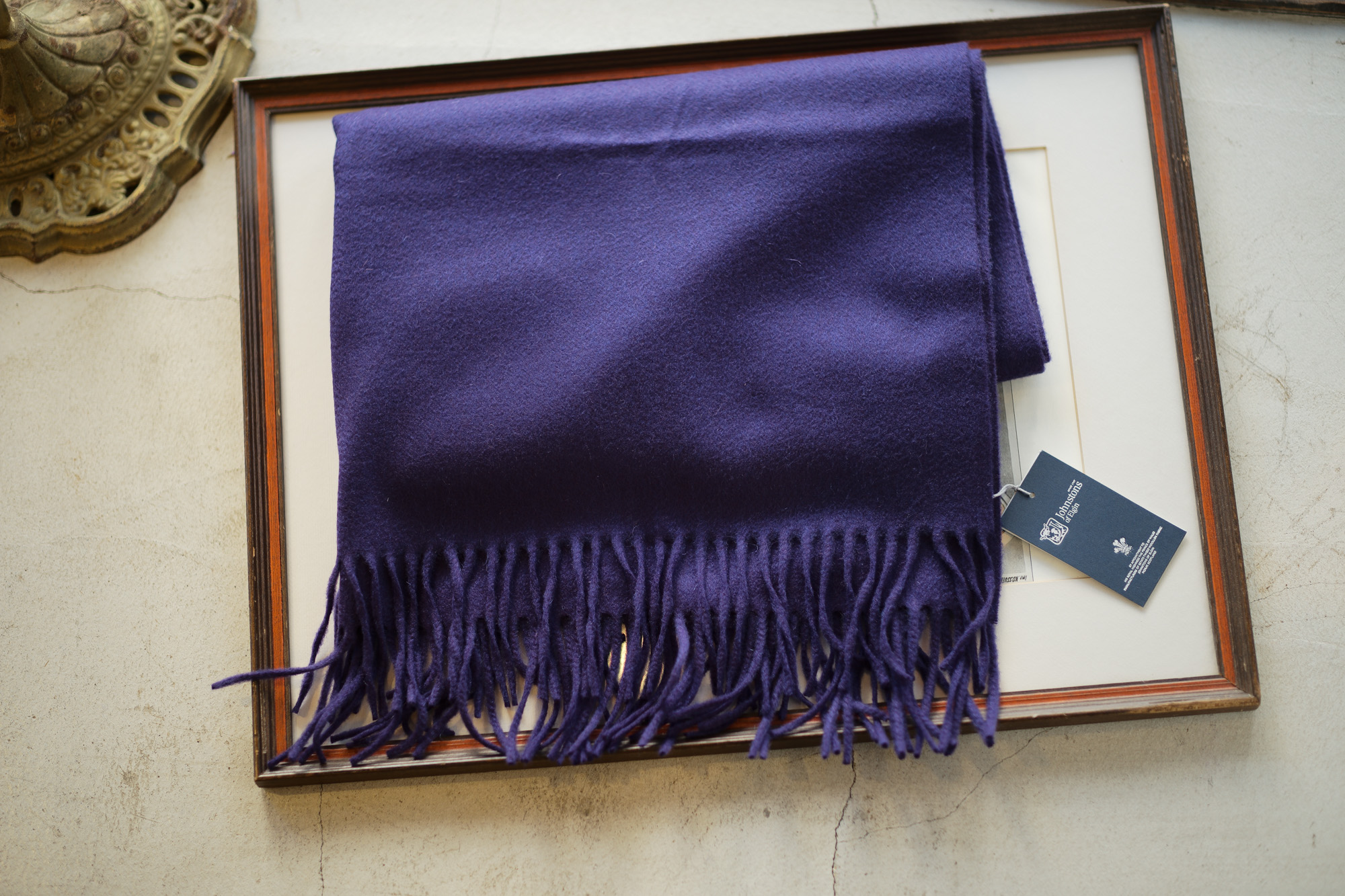 Johnstons (ジョンストンズ) WA56 STOLE Cashmere 100% カシミア 大判 ストール ROYAL PURPLE (ロイヤルパープル・SD7119) Made in Scotland (スコットランド製) 2018 秋冬新作 愛知　名古屋 alto e diritto アルトエデリット altoediritto