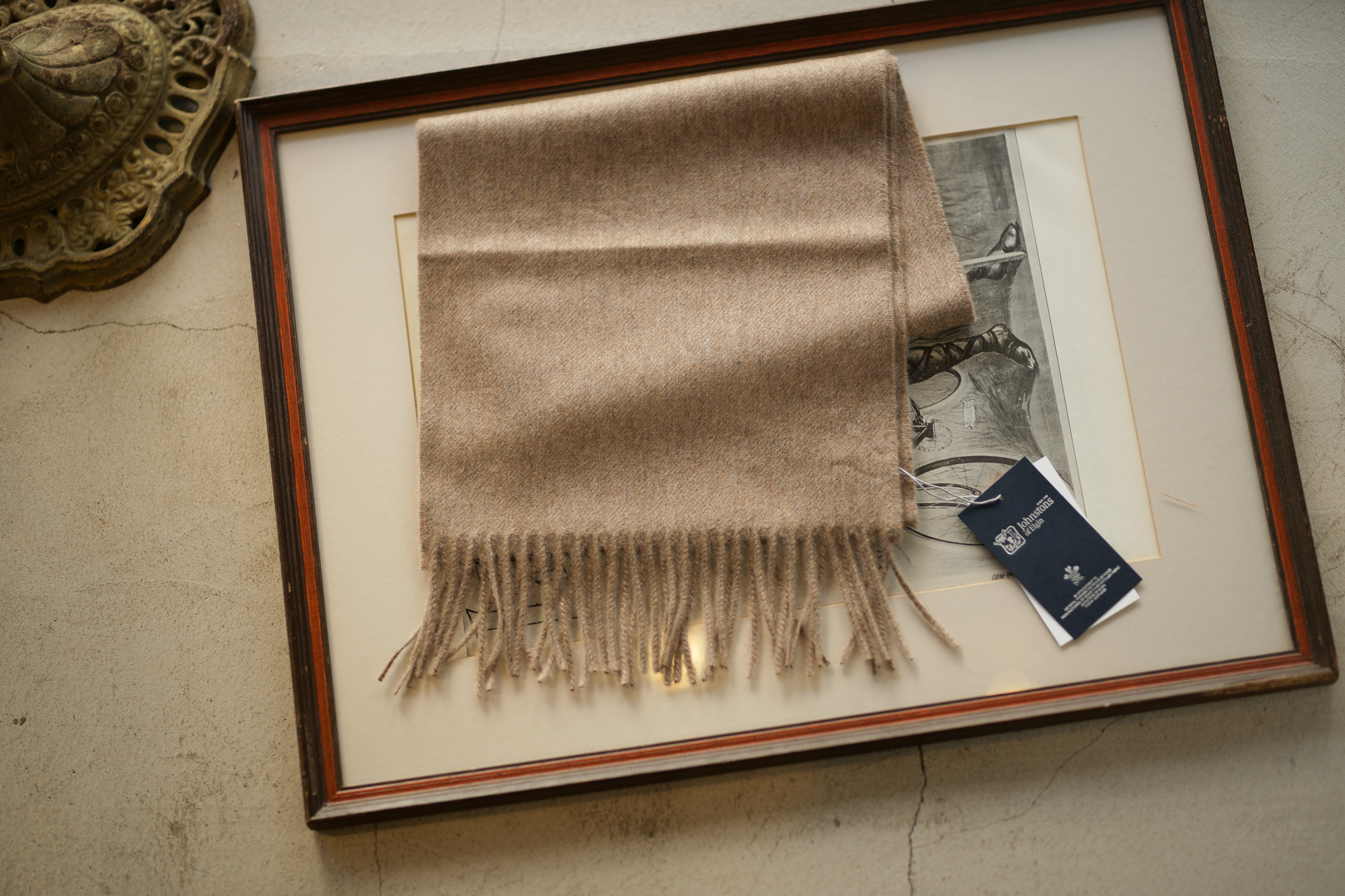 Johnstons (ジョンストンズ) WA57 MUFFLER STOLE Cashmere 100% カシミア マフラー Otter (オッター・HB0333) Made in Scotland (スコットランド製) 2018 秋冬新作 愛知 名古屋 alto e diritto altoediritto アルトエデリット ストール ジョンストンズ