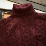 Settefili Cashmere (セッテフィーリ カシミア) Dolcevita Treccia Corona (カシミア タートルネック セーター) ローゲージ カシミア ニット セーター BORDEAUX (ボルドー・CG234) made in italy (イタリア製) 2018 秋冬新作のイメージ