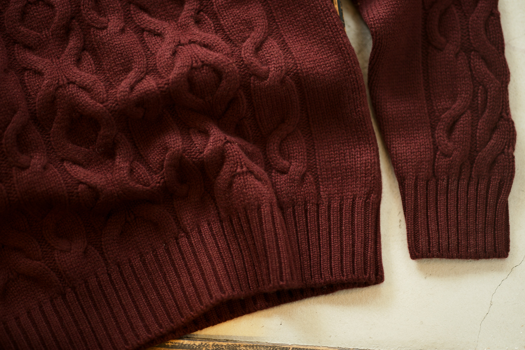 Settefili Cashmere (セッテフィーリ カシミア) Dolcevita Treccia Corona (カシミア タートルネック セーター) ローゲージ カシミア ニット セーター BORDEAUX (ボルドー・CG234) made in italy (イタリア製) 2018 秋冬新作 settefilicashmere 愛知 名古屋 alto e diritto アルトエデリット