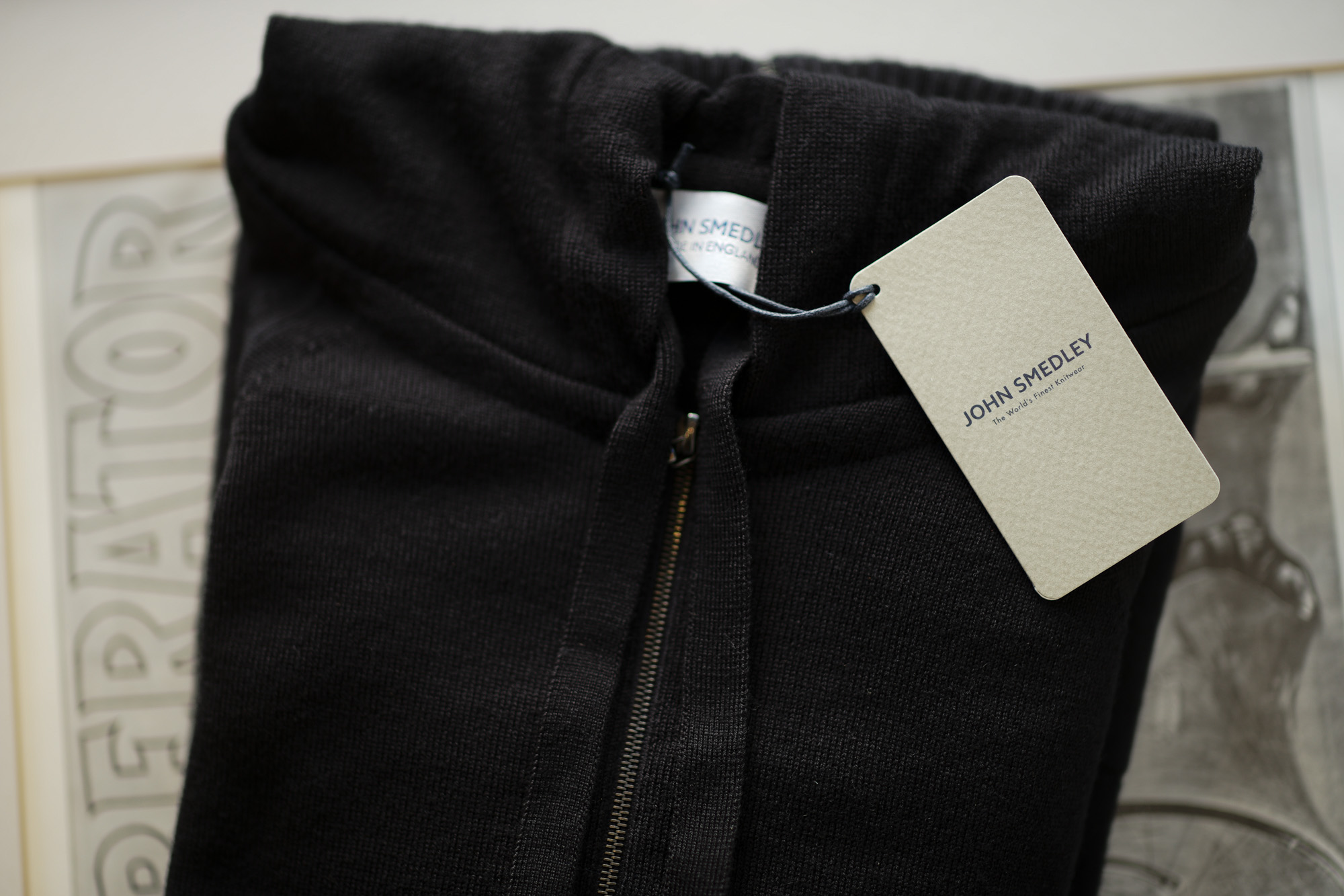 JOHN SMEDLEY (ジョンスメドレー) RESERVOIR (レゼルボア) 24G Merino Wool (24ゲージ メリノウール) ジップアップ ニット パーカー BLACK (ブラック) Made in England (イギリス製) 2018 秋冬新作 johnsmedley 愛知 名古屋 altoediritto アルトエデリット