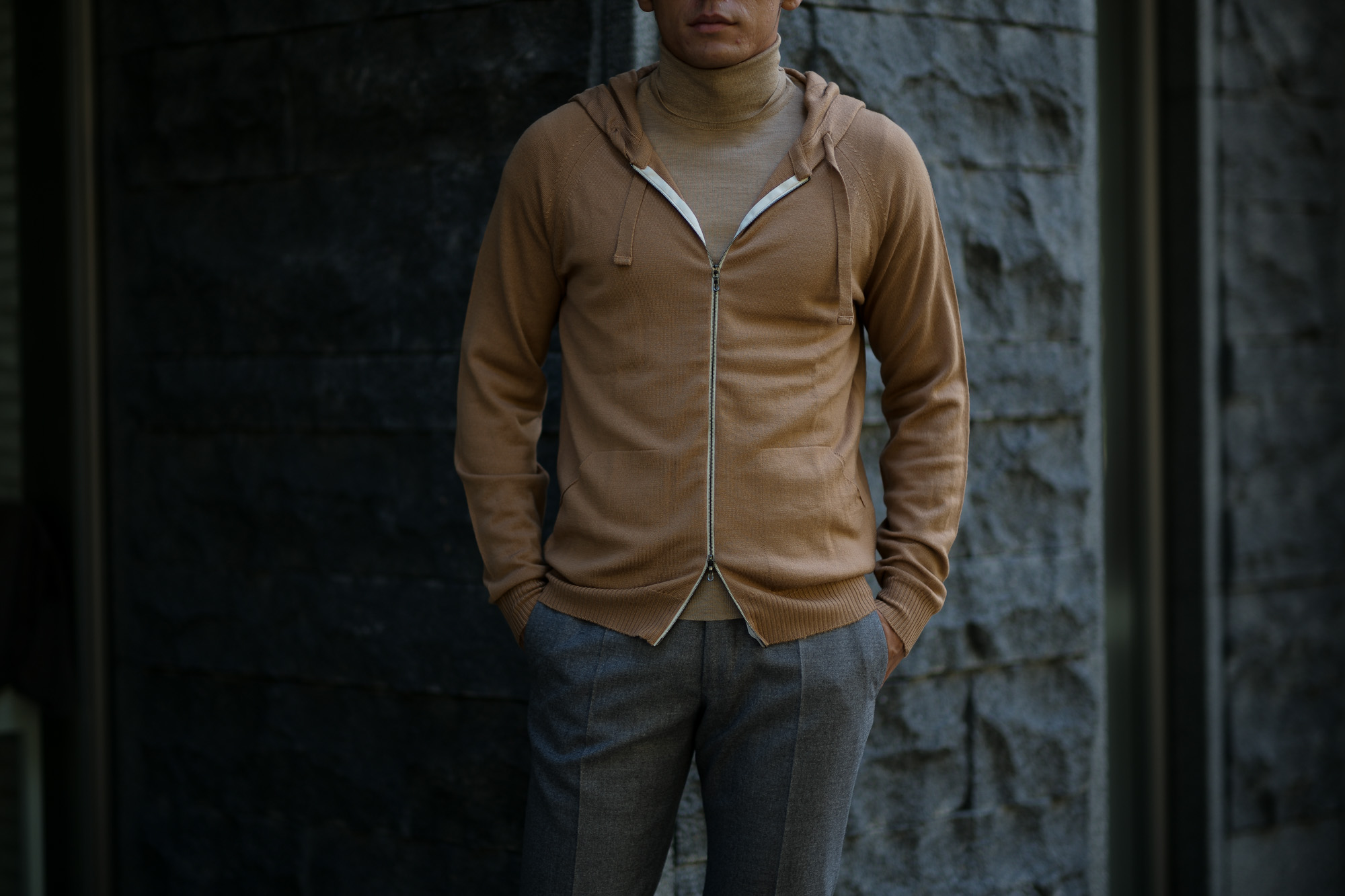 JOHN SMEDLEY (ジョンスメドレー) RESERVOIR (レゼルボア) 24G Merino Wool (24ゲージ メリノウール) ジップアップ ニット パーカー CAMEL (キャメル) Made in England (イギリス製) 2018 秋冬新作 johnsmedley 愛知 名古屋 altoediritto アルトエデリット