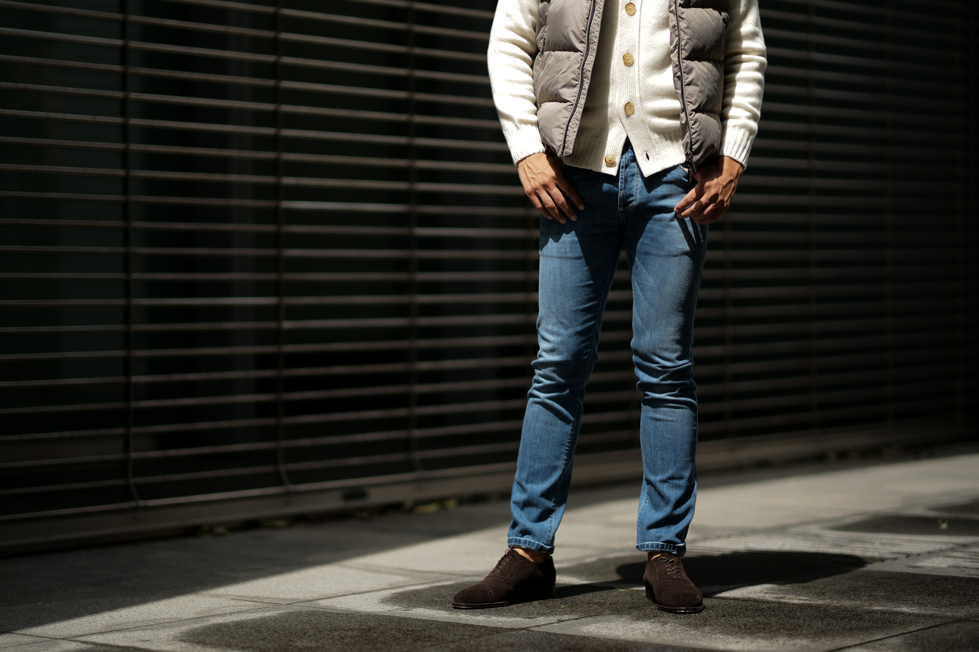 RICHARD J. BROWN (リチャード ジェイ ブラウン) Cortina (コルティーナ) Denim Cashmere (ストレッチデニムカシミア) ジーンズ デニムパンツ BLUE (ブルー・T27 W836) MADE IN ITALY (イタリア製) 2018 秋冬新作 richardjbrown- リチャードジェイブラウン 愛知 名古屋 Alto e Diritto アルト エ デリット alto e diritto アルトエデリット