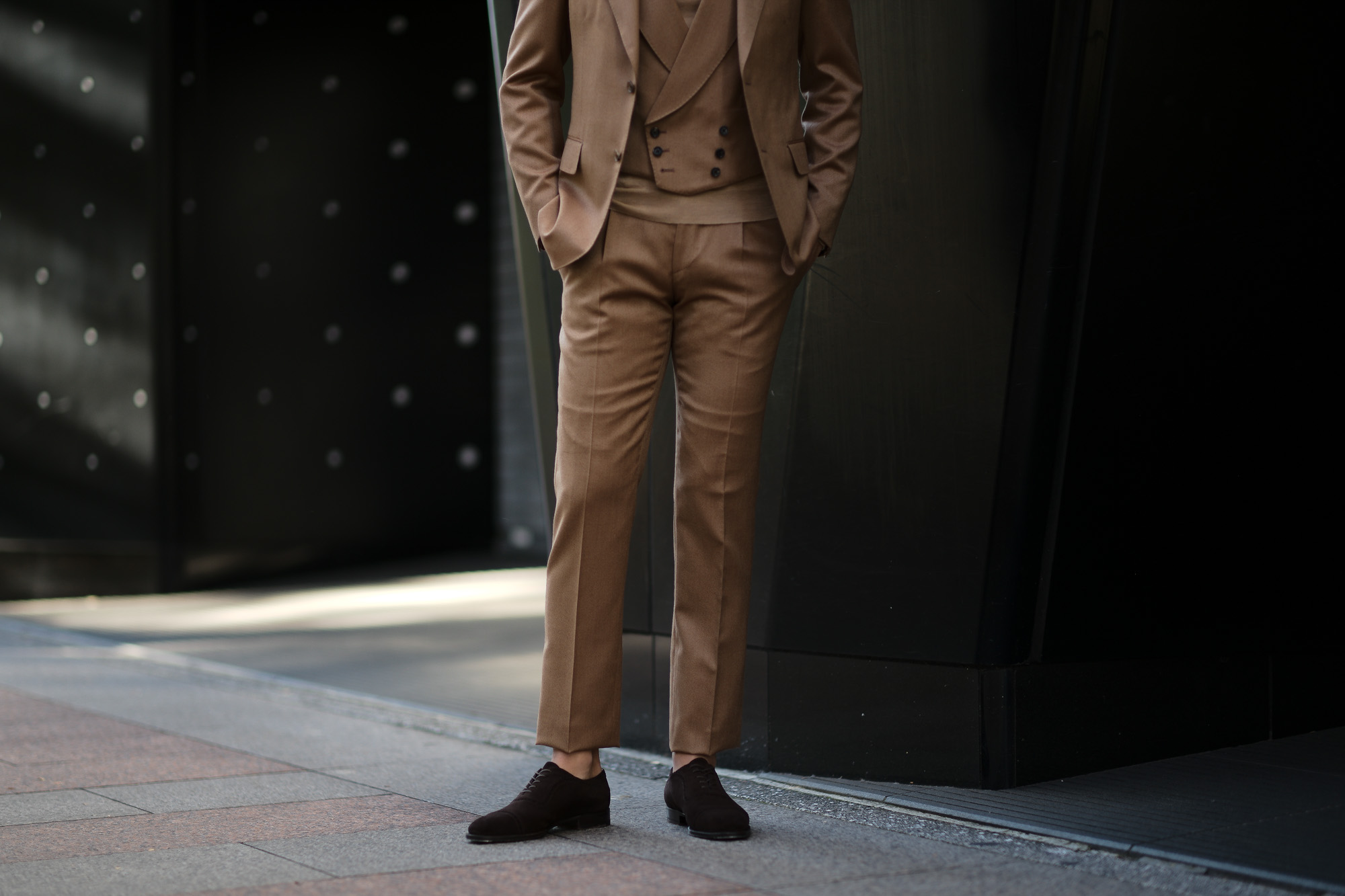 LARDINI (ラルディーニ) SARTORIA (サルトリア) SOLARO ソラーロ 3P スーツ BEIGE (ベージュ・1) Made in italy (イタリア製) 2018 秋冬新作 愛知 名古屋 alto e diritto altoediritto アルトエデリット