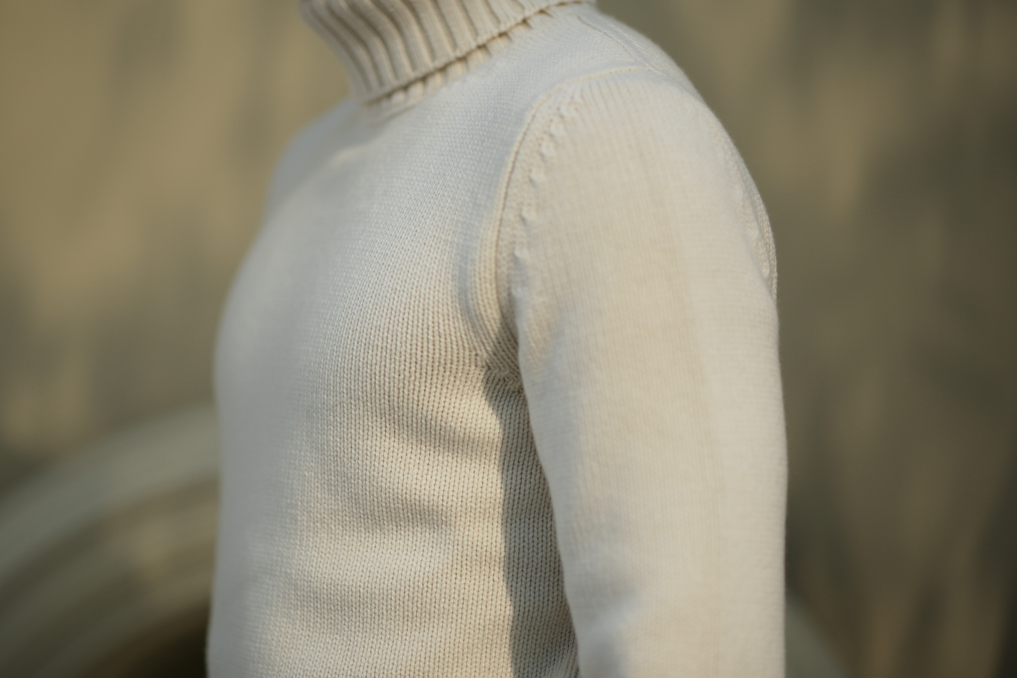 ZANONE (ザノーネ) Cashmere Turtle Neck Sweater (カシミア タートルネックセーター) ミドルゲージ カシミア ニット セーター OFF WHITE (オフホワイト・Z4918) made in italy (イタリア製) 2018 秋冬新作 愛知 名古屋 altoediritto アルトエデリット カシミヤ