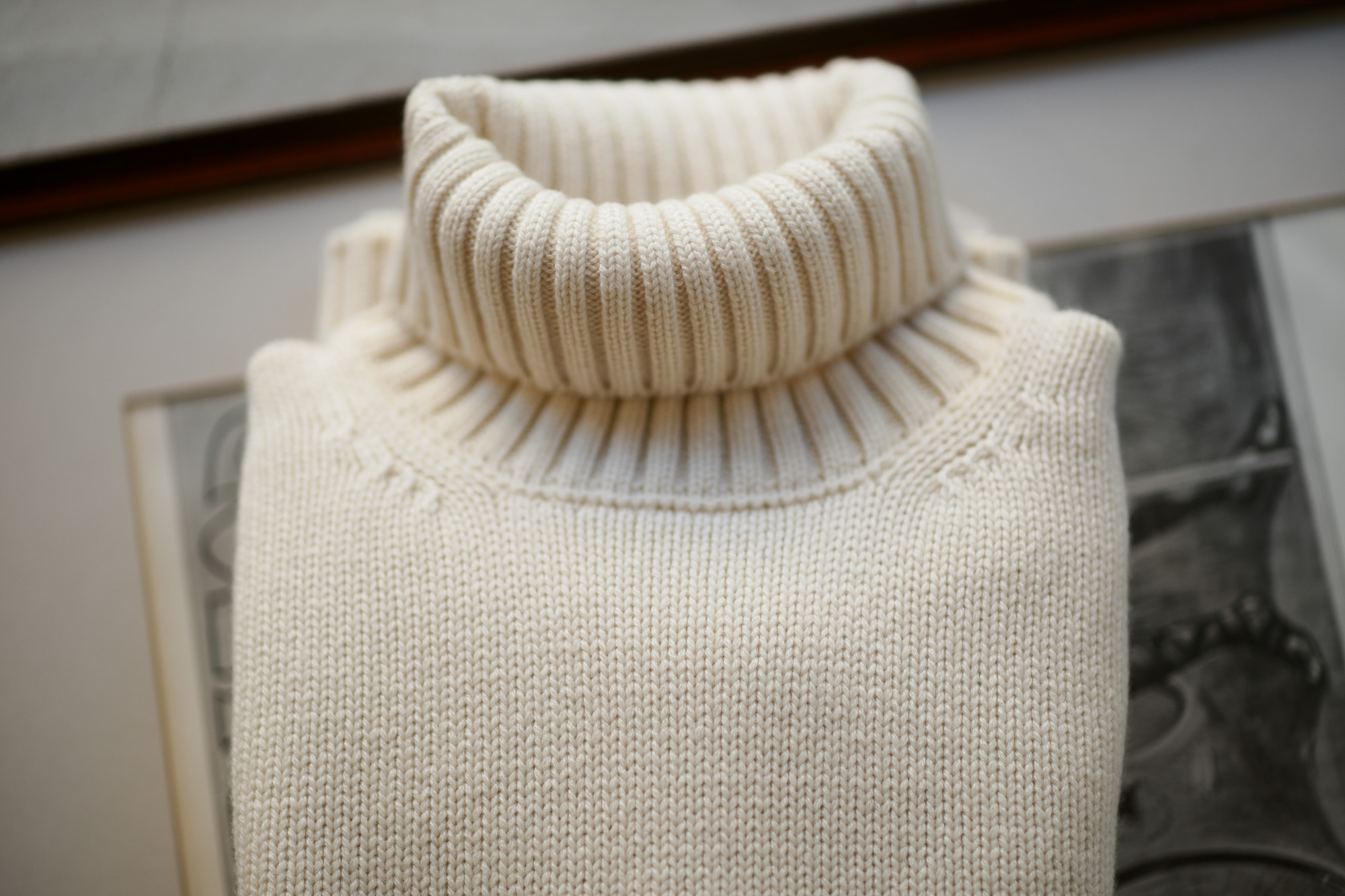 ZANONE (ザノーネ) Cashmere Turtle Neck Sweater (カシミア タートルネックセーター) ミドルゲージ カシミア ニット セーター OFF WHITE (オフホワイト・Z4918) made in italy (イタリア製) 2018 秋冬新作 愛知 名古屋 altoediritto アルトエデリット カシミヤ