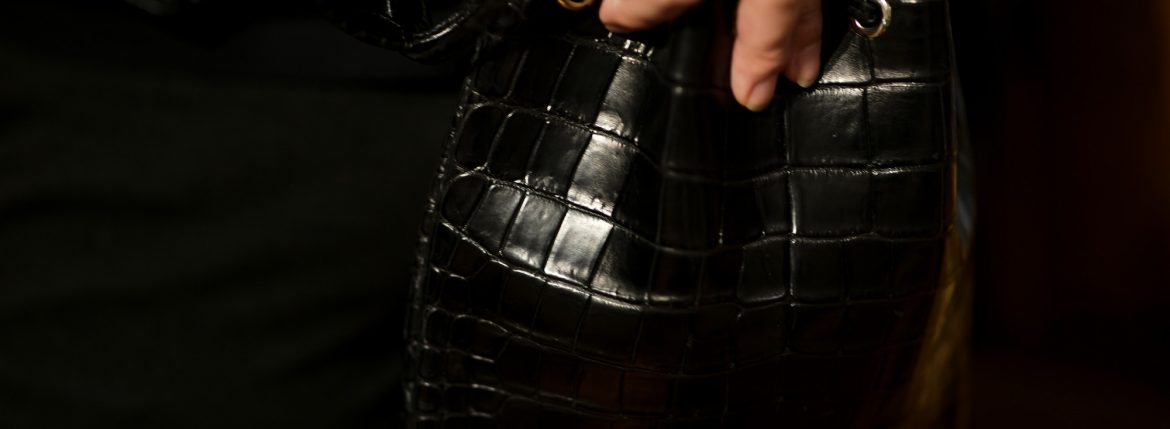 Cisei × 山本製鞄 (シセイ × 山本製鞄) Crocodile Bag(クロコダイルバック) Nile Crocodile Leather (ワニ革) ナイル クロコダイル レザードローストリングバック 巾着  BLACK(ブラック)  Made in Japan (日本製) 2019 春夏新作 【超絶 限定モデル】のイメージ