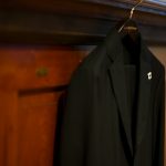 LARDINI (ラルディーニ) EASY WEAR (イージーウエア) Pakkaburu Suit (パッカブル スーツ) トロピカルウール パッカブル ストレッチ スーツ BLACK (ブラック・306) made in italy (イタリア製) 2019 春夏新作のイメージ