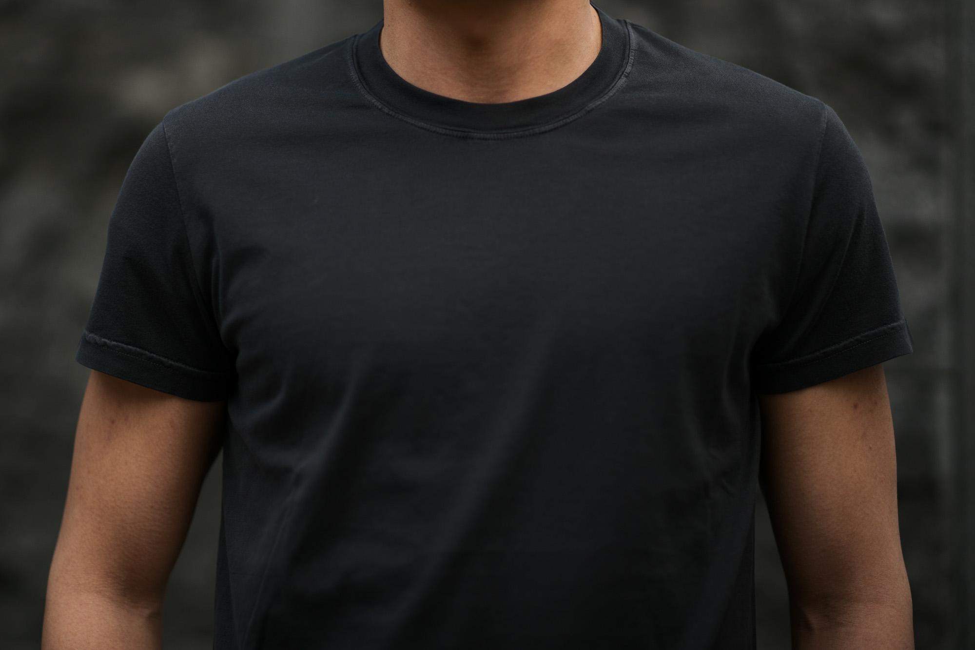 FEDELI (フェデーリ) Crew Neck T-shirt (クルーネック Tシャツ) ギザコットン Tシャツ BLACK (ブラック・36) made in italy (イタリア製) 2019 春夏新作 愛知 名古屋　altoediritto アルトエデリット