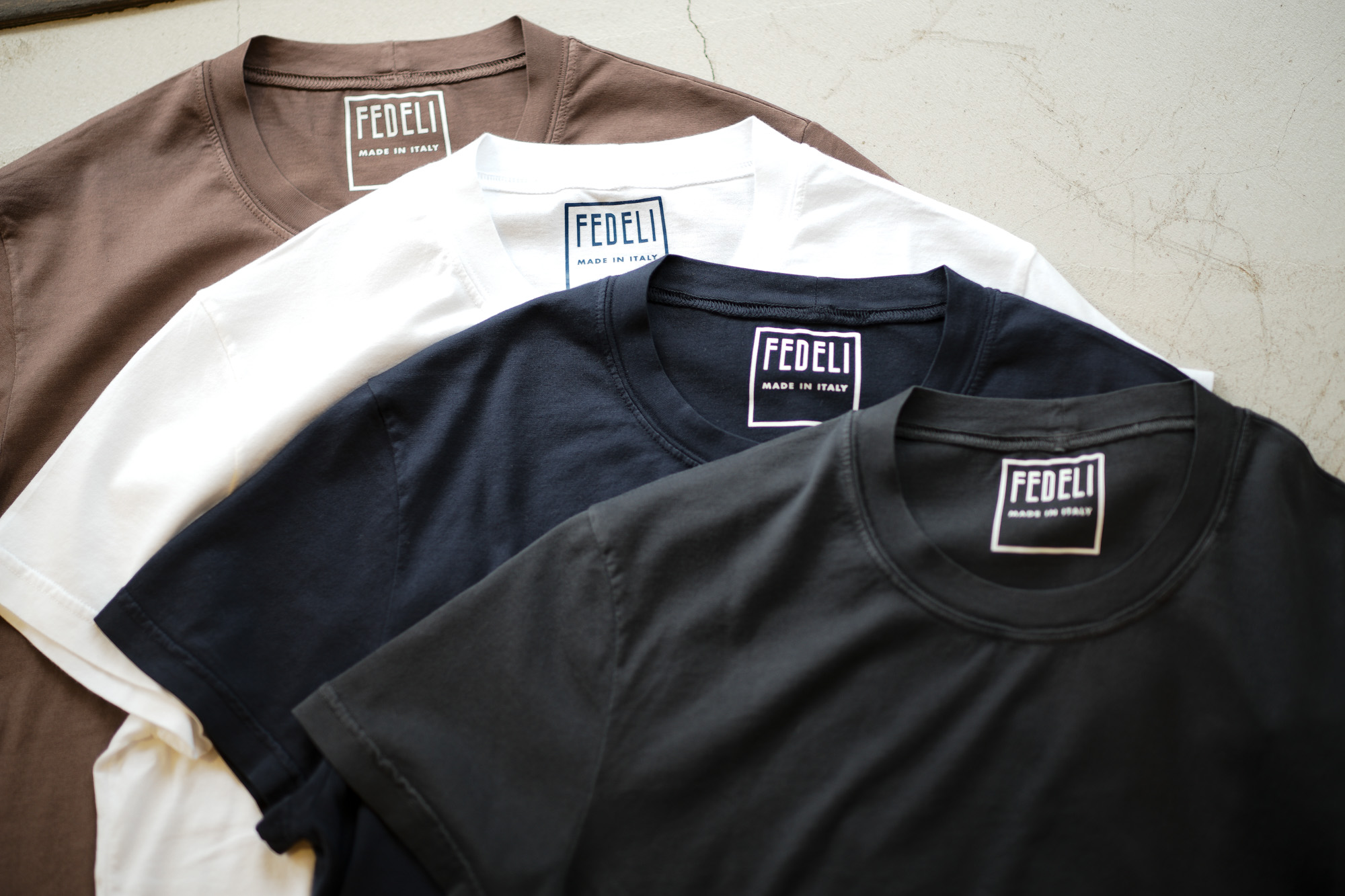 FEDELI (フェデーリ) Crew Neck T-shirt (クルーネック Tシャツ) ギザコットン Tシャツ BROWN (ブラウン・902),WHITE (ホワイト・41),NAVY (ネイビー・626),BLACK (ブラック・36) made in italy (イタリア製) 2019 春夏新作 愛知 名古屋 altoediritto アルトエデリット