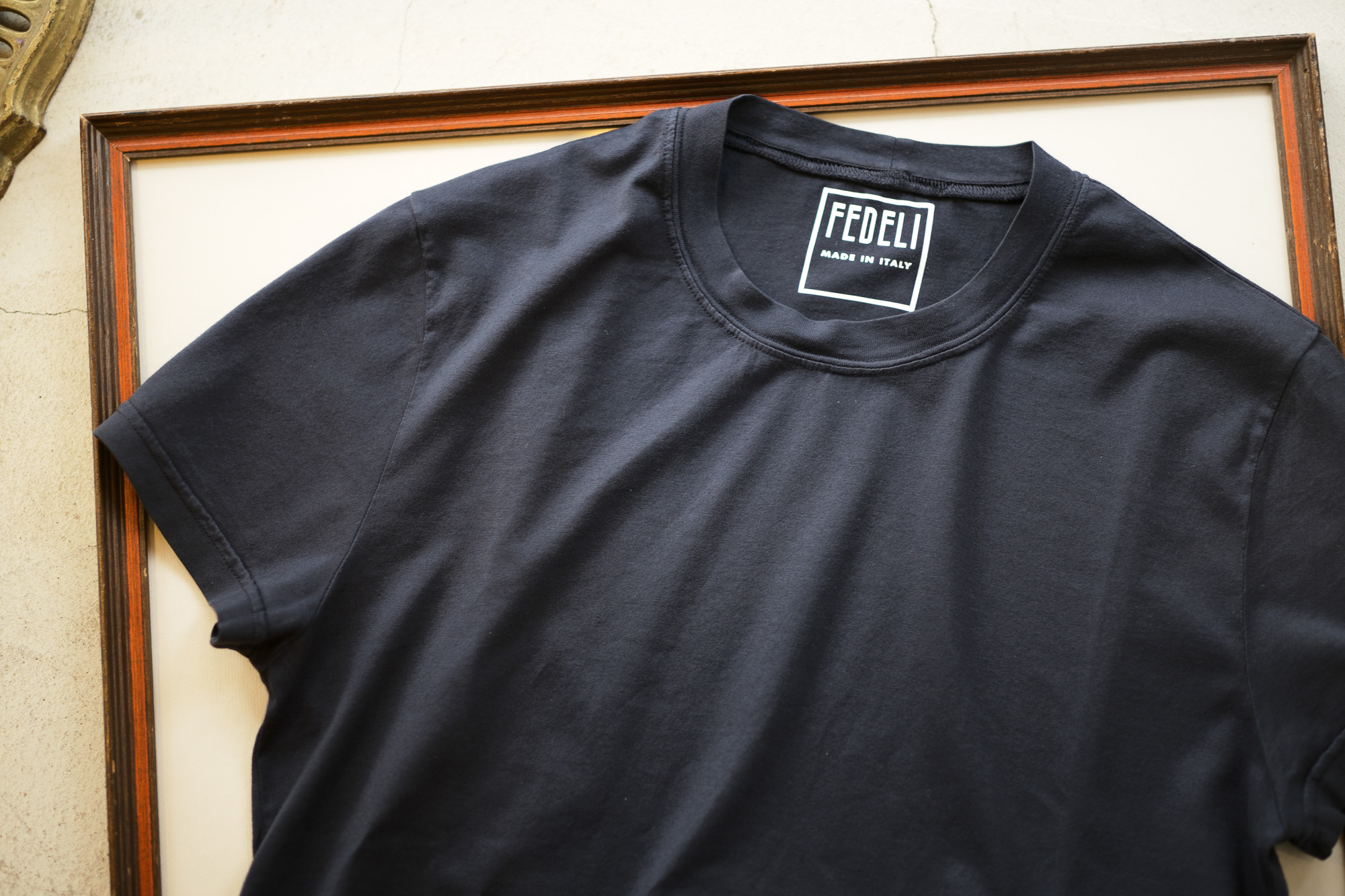 FEDELI (フェデーリ) Crew Neck T-shirt (クルーネック Tシャツ) ギザコットン Tシャツ NAVY (ネイビー