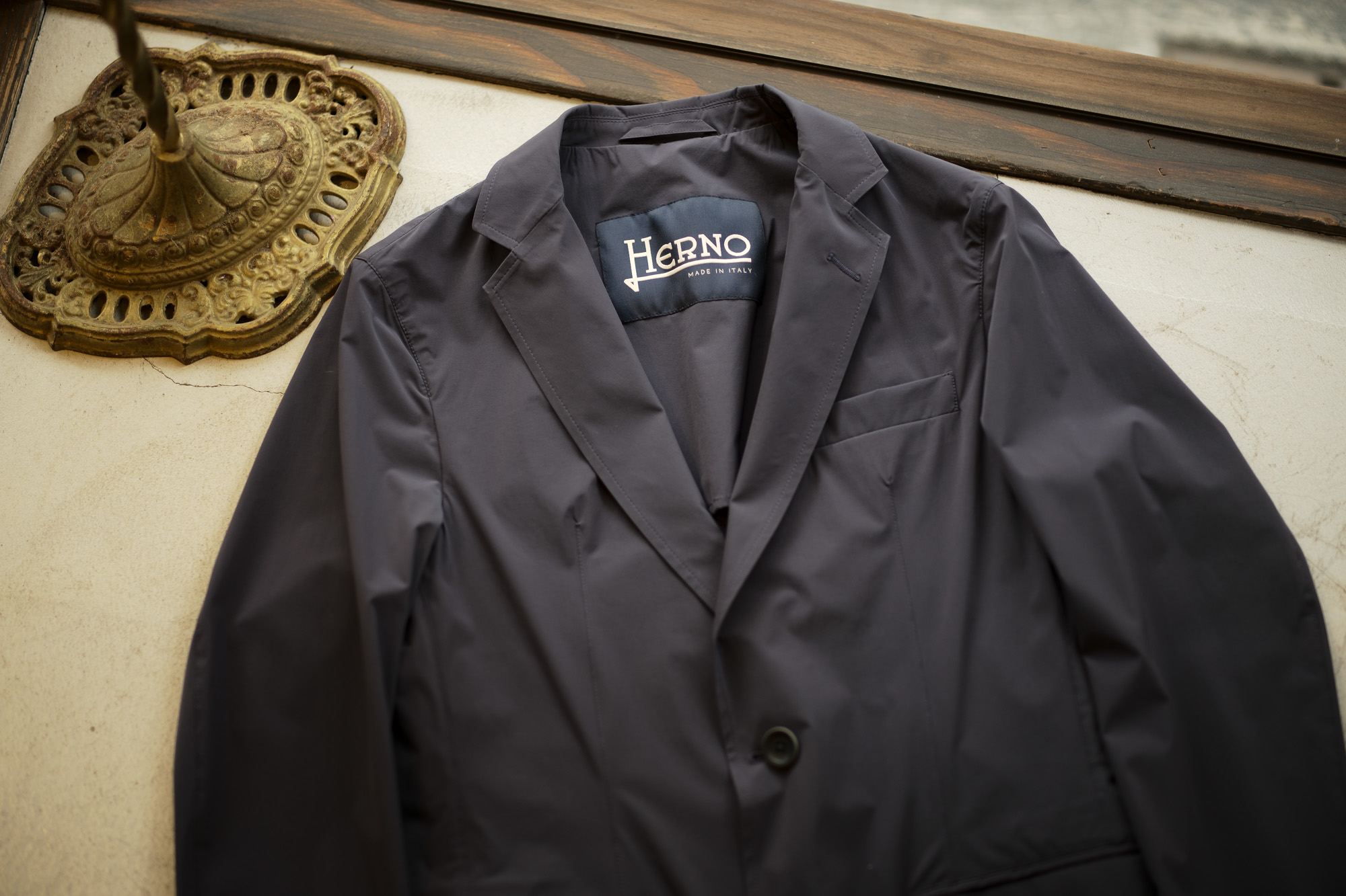 HERNO (ヘルノ) GA0069U Stretch Nylon Jacket (ストレッチ ナイロン ジャケット) 撥水ナイロン 2Bジャケット NAVY (ネイビー・9201) Made in italy (イタリア製) 2019 春夏新作 altoediritto アルトエデリット