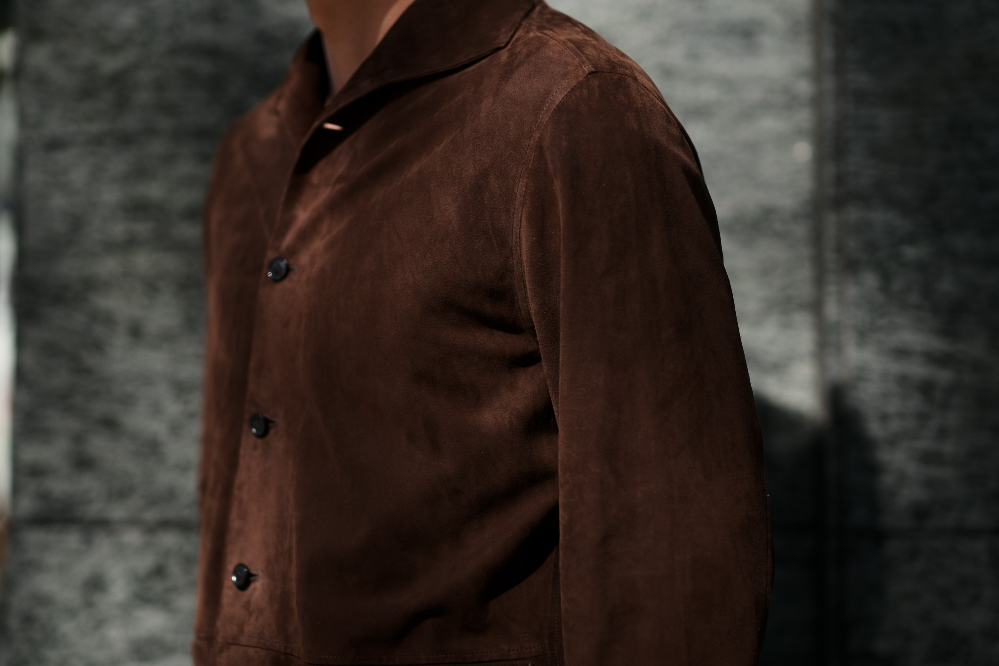 Alfredo Rifugio (アルフレード リフージオ) SS326 CAMOSCIO Summer Suede Leather Shirts サマースウェード レザーシャツ BROWN (ブラウン) made in italy (イタリア製) 2019 春夏新作 alfredorifujio アルフレードリフージオ 愛知 名古屋 Alto e Diritto アルト エ デリット alto e diritto アルトエデリット レザージャケット 素肌にレザー 42,44,46,48,50,52