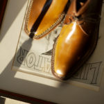 ENZO BONAFE(エンツォボナフェ) ART.3722 Chukka boots Horween Shell Cordovan Leather ホーウィン社 シェルコードバンレザー ノルベジェーゼ製法 チャッカブーツ コードバンブーツ BURBON(バーボン)  made in italy (イタリア製) 2019 春夏新作のイメージ