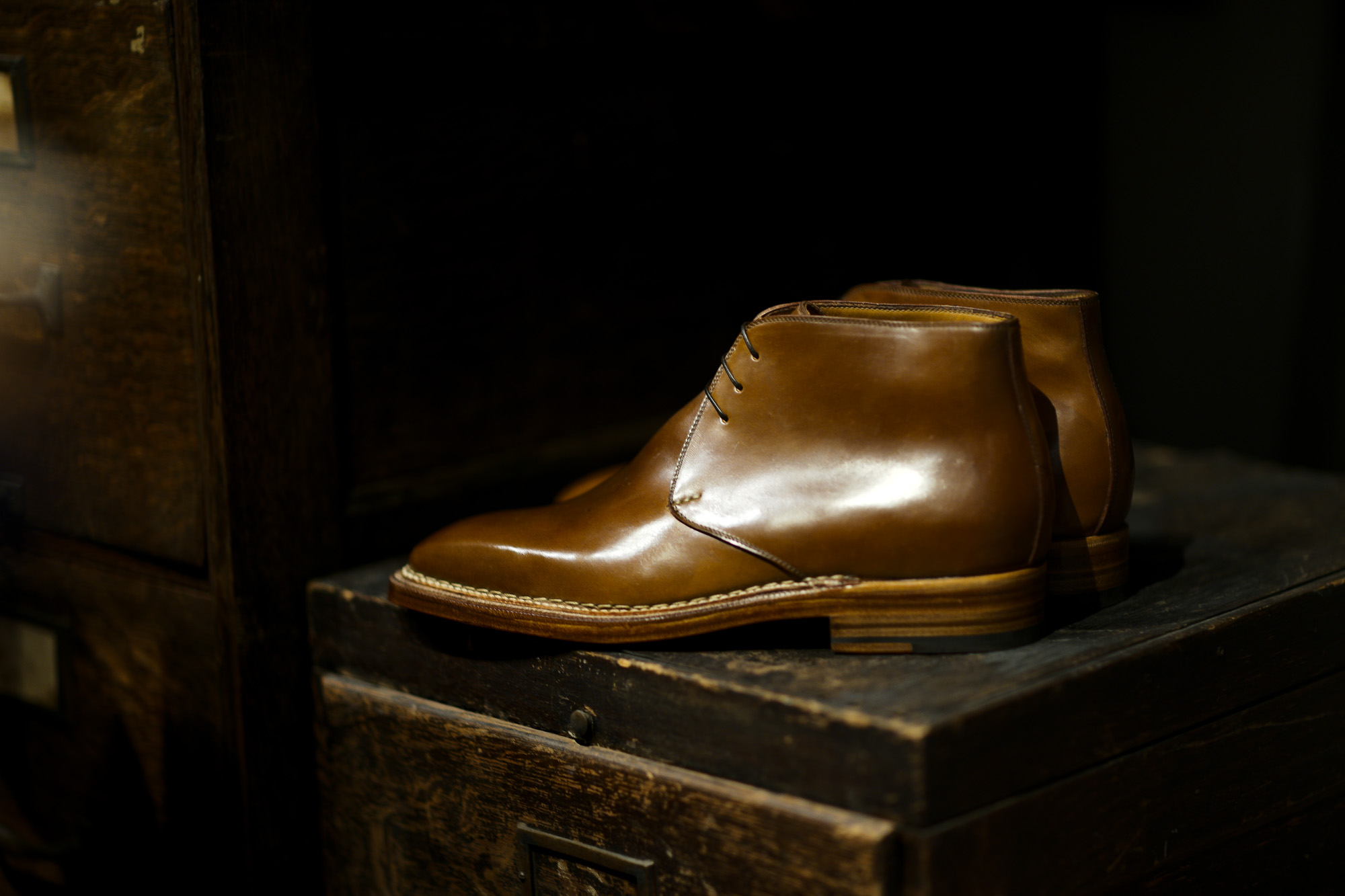 ENZO BONAFE(エンツォボナフェ) ART.3722 Chukka boots チャッカブーツ Horween Shell Cordovan Leather ホーウィン社 シェルコードバンレザー ノルベジェーゼ製法 チャッカブーツ コードバンブーツ BURBON(バーボン)  made in italy (イタリア製) 　enzobonafe 愛知 名古屋 altoediritto アルトエデリット