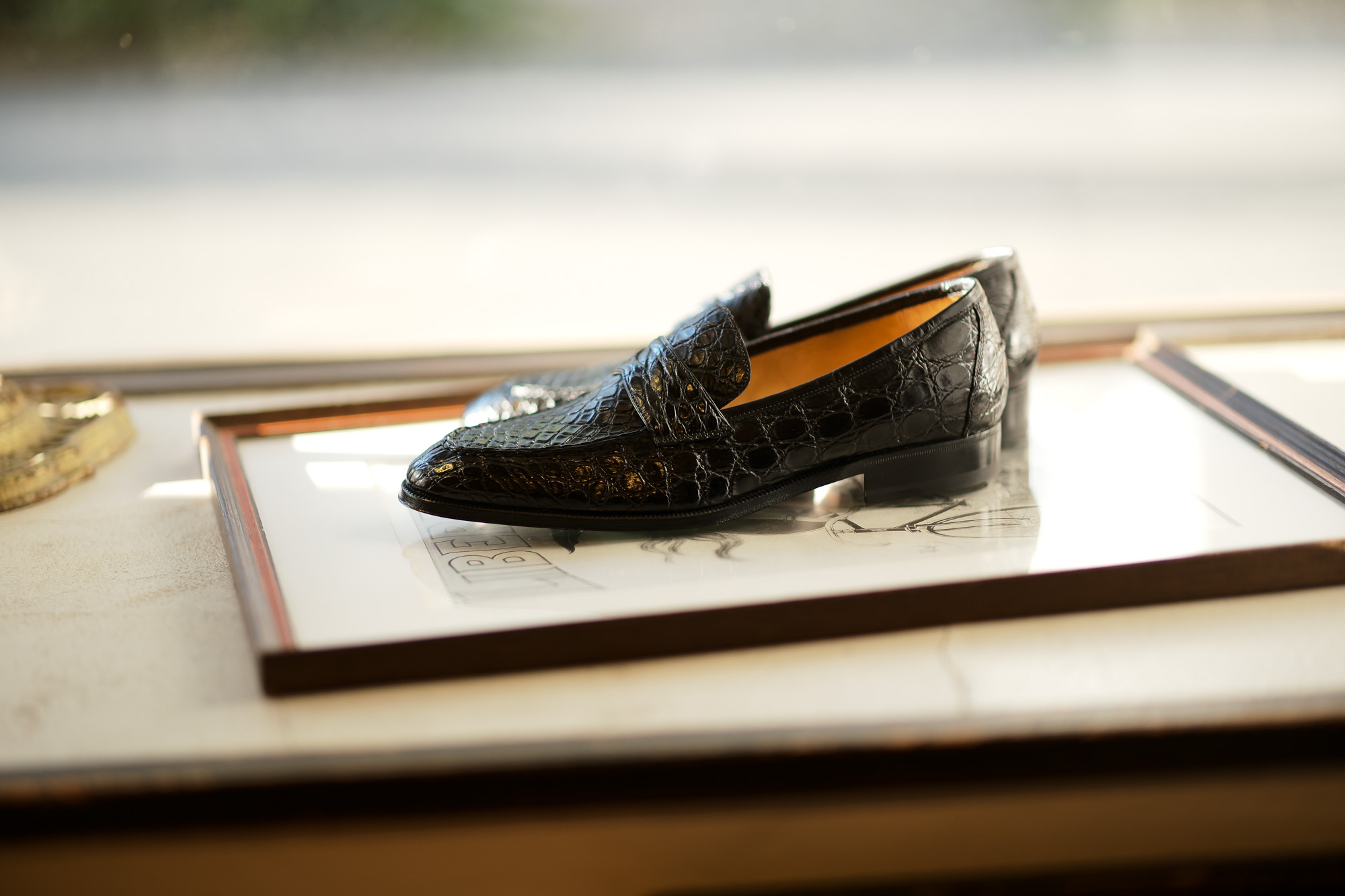 ENZO BONAFE (エンツォボナフェ) ART. EB-08 Crocodile Coin Loafer (クロコダイル コイン ローファー) Mat Crocodile Leather マット クロコダイル レザー ドレスシューズ ローファー NERO (ブラック) made in italy (イタリア製) 2019 春夏新作 愛知 名古屋 enzobonafe エンツォボナフェ eb08 ローファー zodiac nagoya alto e diritto altoediritto アルトエデリット コードバン　5,5.5,6,6.5,7,7.5,8,8.5,9,9.5