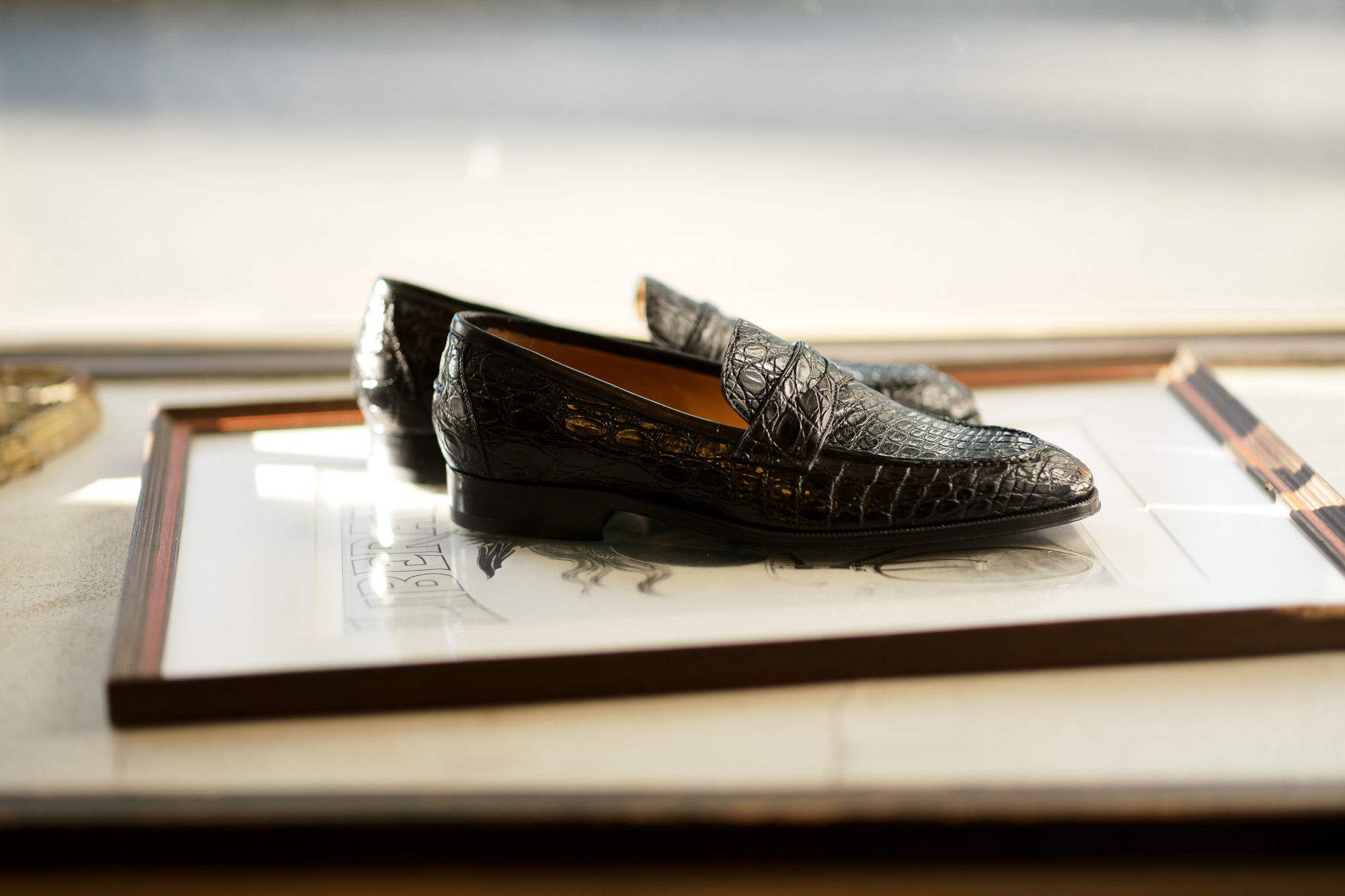 ENZO BONAFE (エンツォボナフェ) ART. EB-08 Crocodile Coin Loafer (クロコダイル コイン ローファー) Mat Crocodile Leather マット クロコダイル レザー ドレスシューズ ローファー NERO (ブラック) made in italy (イタリア製) 2019 春夏新作 愛知 名古屋 enzobonafe エンツォボナフェ eb08 ローファー zodiac nagoya alto e diritto altoediritto アルトエデリット コードバン　5,5.5,6,6.5,7,7.5,8,8.5,9,9.5