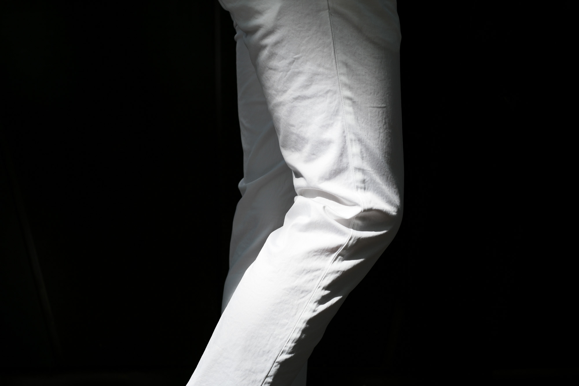 INCOTEX SLACKS（インコテックススラックス）10S100 SLIM FIT G.D. GABARDIND STRETCH ガーメントダイ ストレッチ コットン トラウザーズ チノパンツ WHITE (ホワイト・001) 2019 春夏新作 愛知 名古屋 alto e diritto アルトエデリット チノパンツ チノスラックス