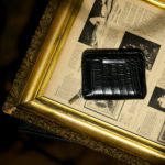 Georges de Patricia(ジョルジュ ド パトリシア) Phantom Crocodile 18K GOLD (ファントム クロコダイル 18K ゴールド) Niloticus Crocodile ニロティカス クロコダイル エキゾチックレザー ショート ウォレット NOIR (ブラック) 2019 春夏 【Special Model】 【ご予約受付開始】のイメージ