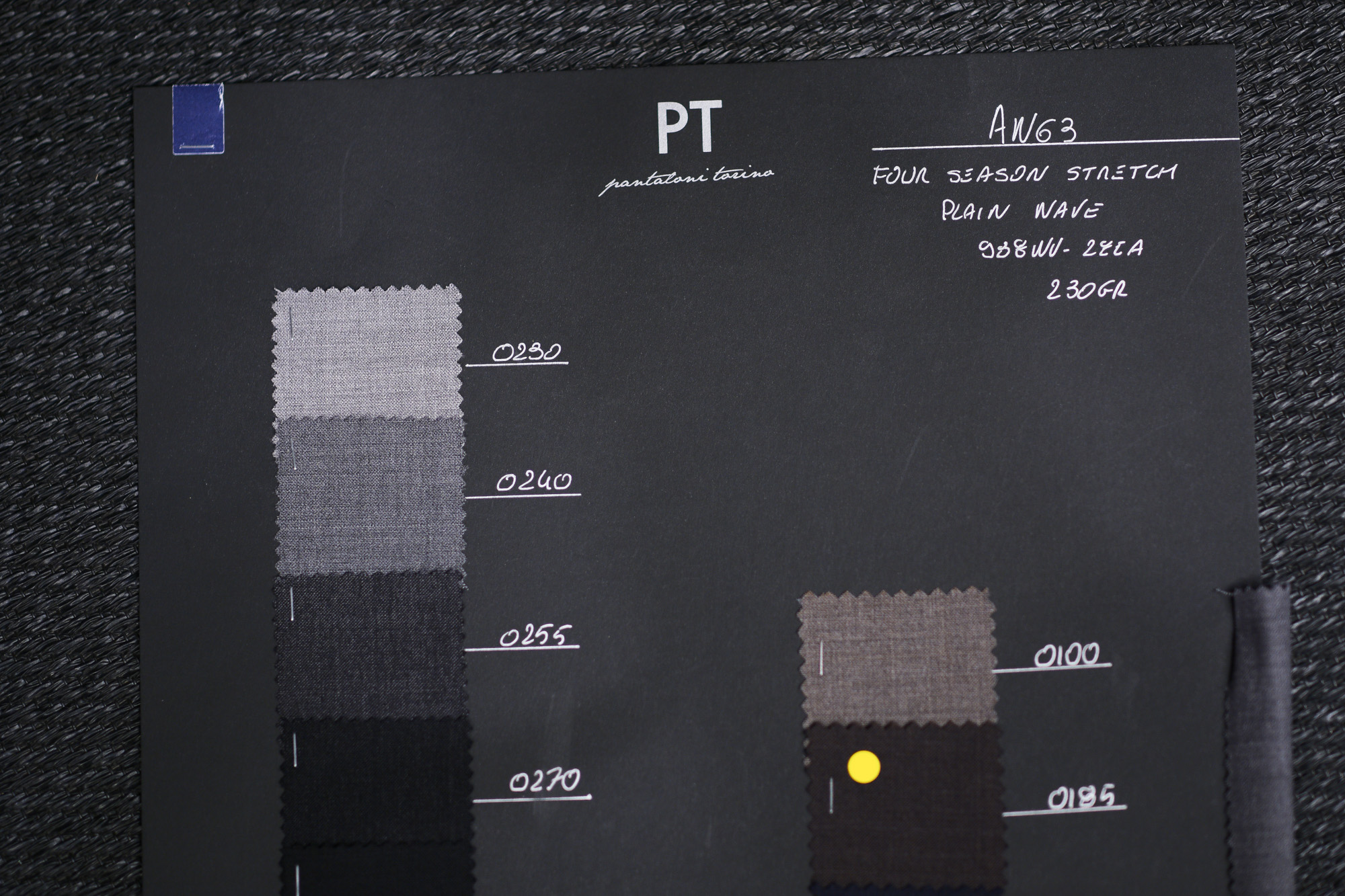 PT TORINO / ピーティートリノ (2020 春夏 プレ展示会) PT TORINO pt05 pt01 ptゼロチンクエ ptゼロウーノ 愛知 名古屋 Alto e Diritto アルト エ デリット デニムパンツ チノパンツ 5ポケットパンツ スラックス ダメージデニム  super slim fit スーパースリムフィット チノ ビジネス トラベラー