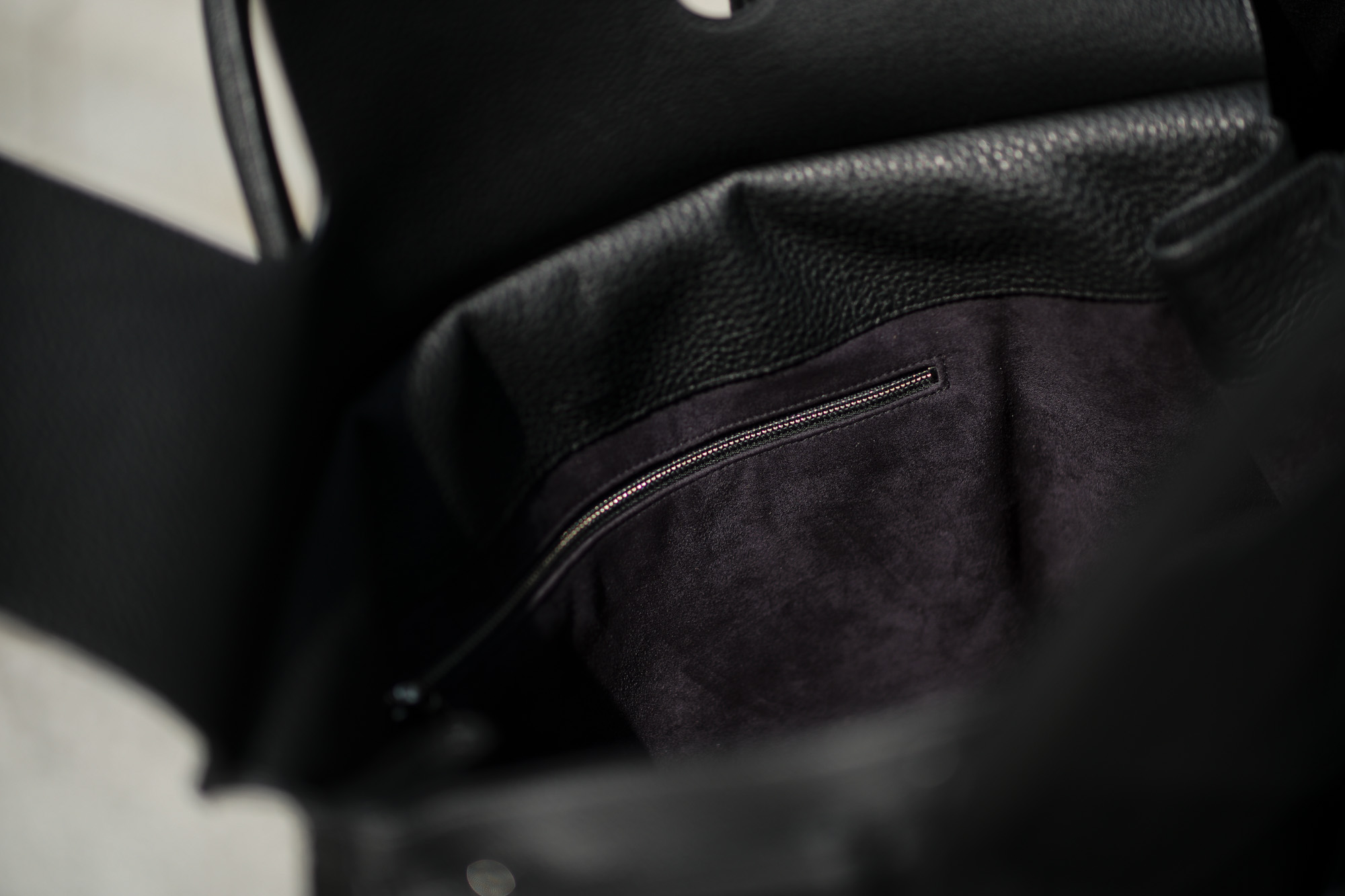 ACATE（アカーテ）OSTRO(オストロ) Montblanc leather(モンブランレザー) トートバック レザーバック NERO(ネロ) MADE IN ITALY(イタリア製) 2019 秋冬新作 愛知 名古屋 altoediritto アルトエデリット