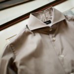 Cuervo (クエルボ) Sartoria Collection (サルトリア コレクション) Pier(ピエル) STRETCH COTTON ストレッチコットン シャツ GREGE(グレージュ) MADE IN ITALY (イタリア製) 2019 春夏 【新色グレージュ入荷】のイメージ