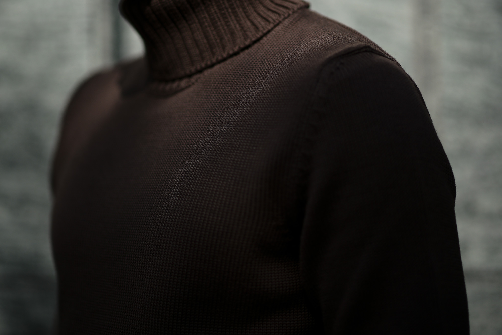 ZANONE (ザノーネ) Turtle Neck Sweater (タートルネックセーター) 810005 Z0229 VIRGIN WOOL 100% ミドルゲージ ウールニット セーター BROWN (ブラウン・Z5204) made in italy (イタリア製) 2019 秋冬 【ご予約受付中】zanone ニット クルーネック 愛知 名古屋 Alto e Diritto アルト エ デリット