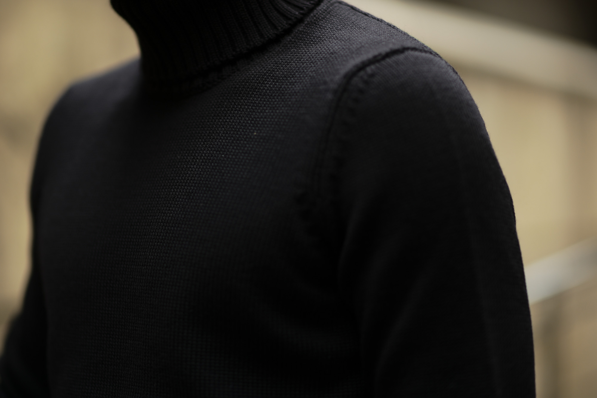 ZANONE (ザノーネ) Turtle Neck Sweater (タートルネックセーター) 810005 Z0229 VIRGIN WOOL 100% ミドルゲージ ウールニット セーター BLACK (ブラック・Z0015) made in italy (イタリア製) 2019 秋冬 【ご予約受付中】zanone ニット クルーネック 愛知 名古屋 Alto e Diritto アルト エ デリット