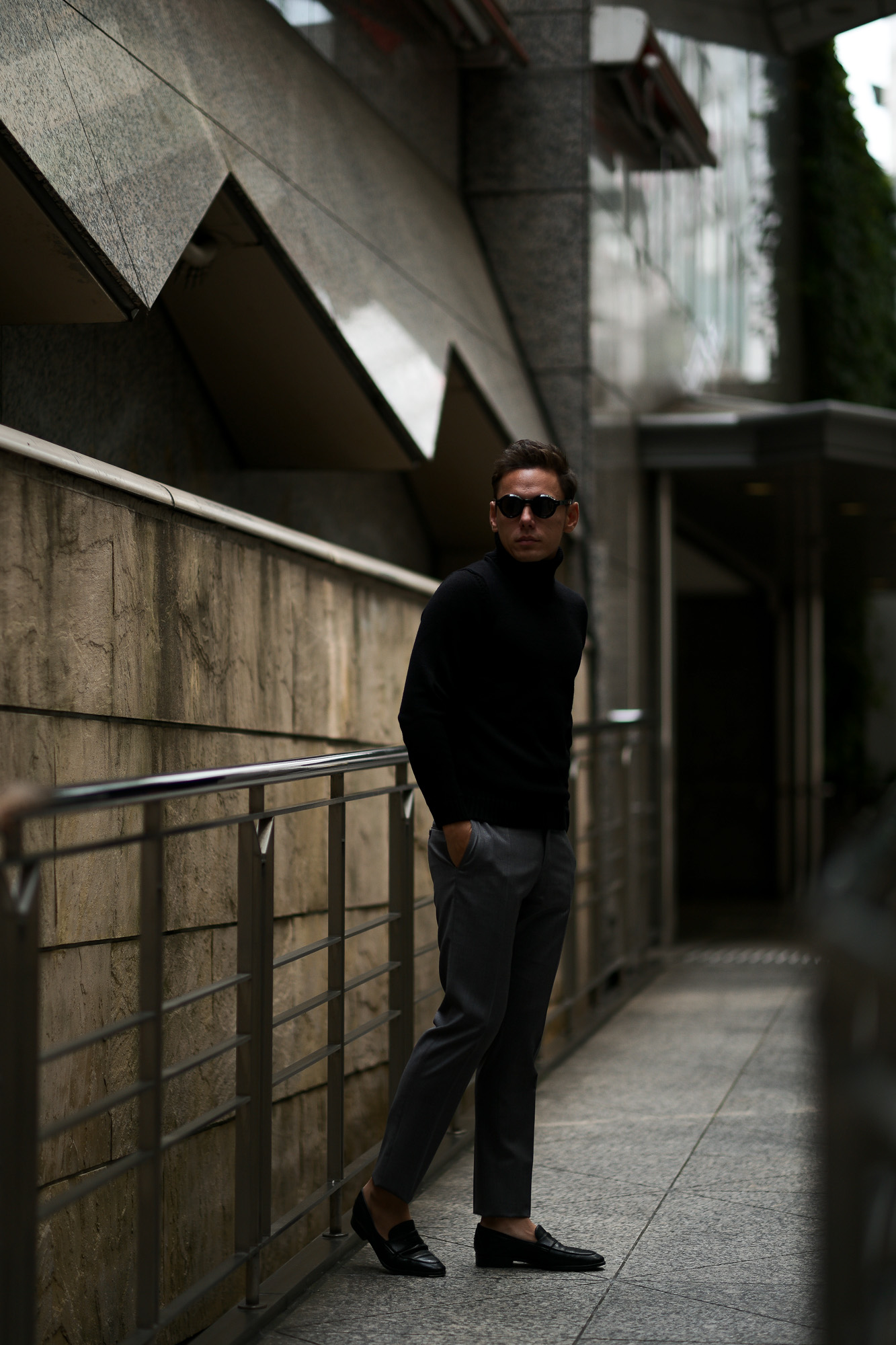 ZANONE (ザノーネ) Turtle Neck Sweater (タートルネックセーター) 810005 Z0229 VIRGIN WOOL 100% ミドルゲージ ウールニット セーター BLACK (ブラック・Z0015) made in italy (イタリア製) 2019 秋冬 【ご予約受付中】zanone ニット クルーネック 愛知 名古屋 Alto e Diritto アルト エ デリット