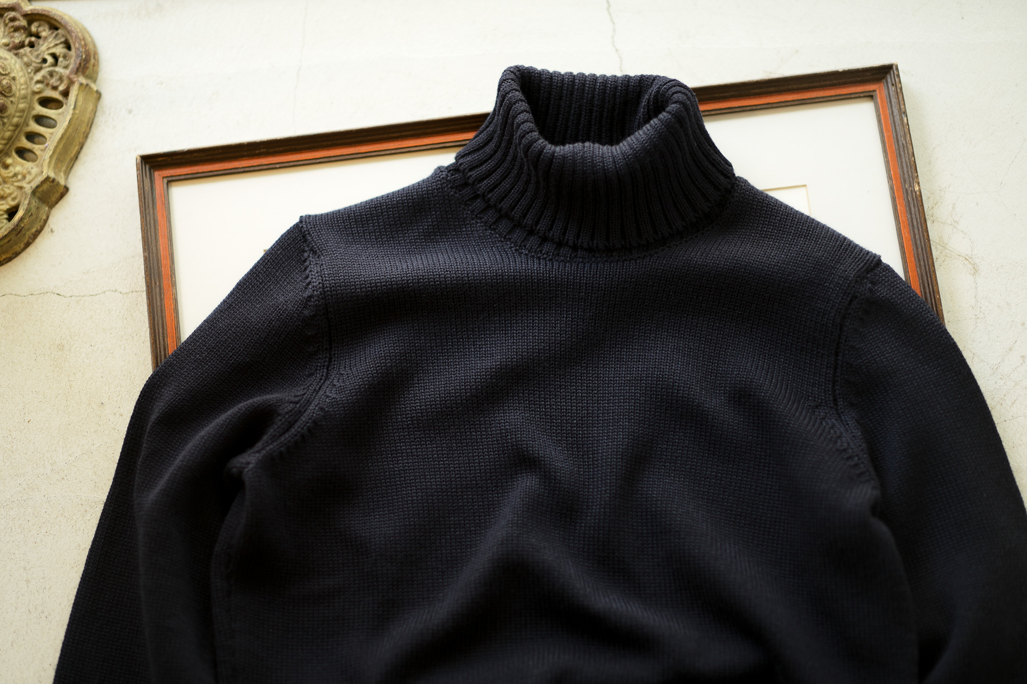 ZANONE (ザノーネ) Turtle Neck Sweater (タートルネックセーター) 810005 Z0229 VIRGIN WOOL 100% ミドルゲージ ウールニット セーター NAVY (ネイビー・Z1375) made in italy (イタリア製) 2019 秋冬 【ご予約受付中】 zanone ニット クルーネック 愛知 名古屋 Alto e Diritto アルト エ デリット